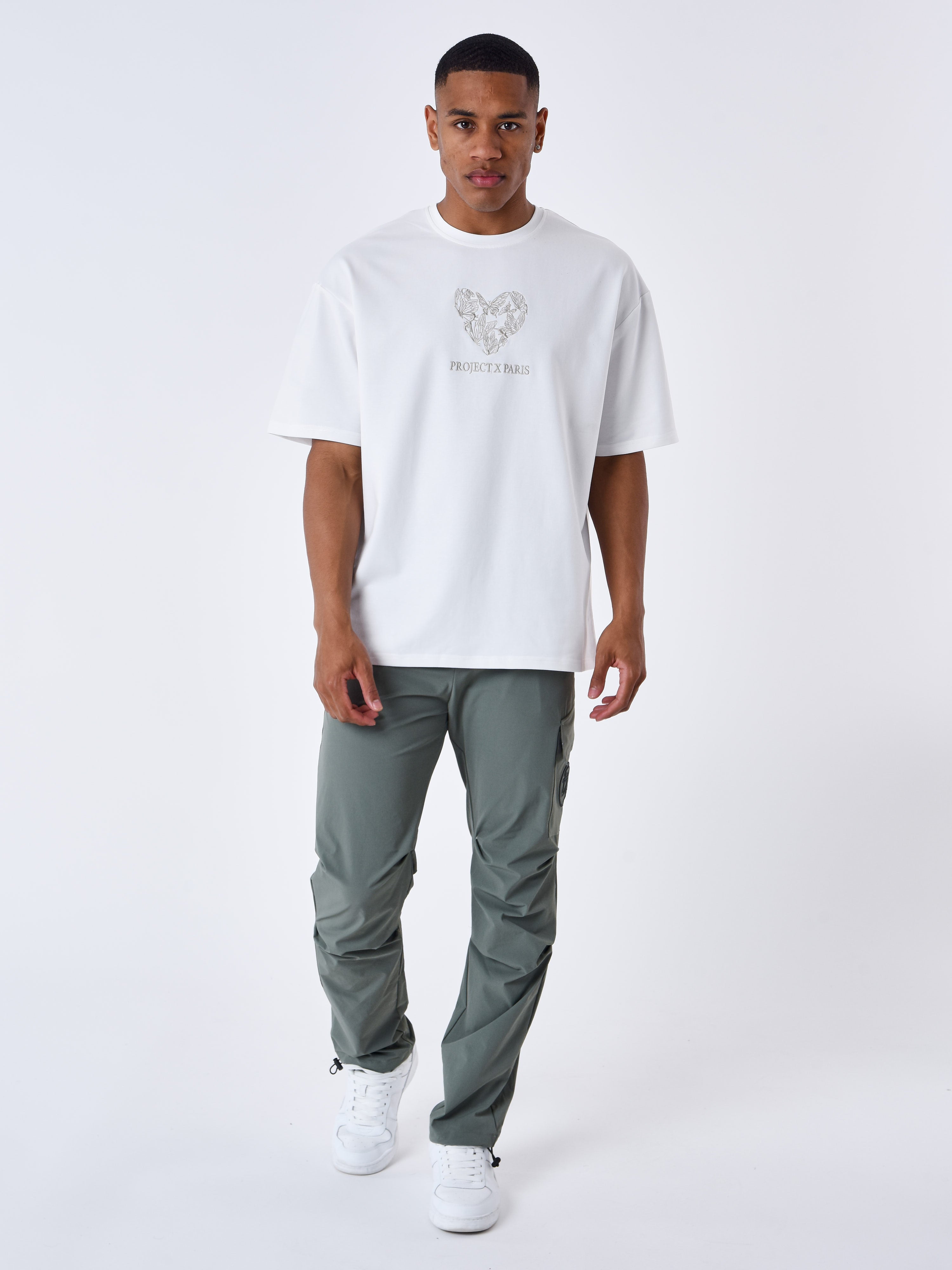 Parachute Cargo with Asymmetric Flap Pocket-1