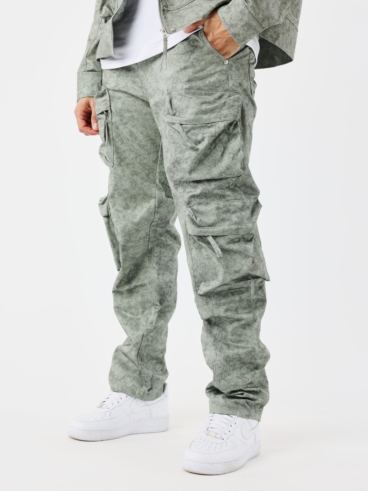 cargo-workwear-multi-poches-olive-fonce