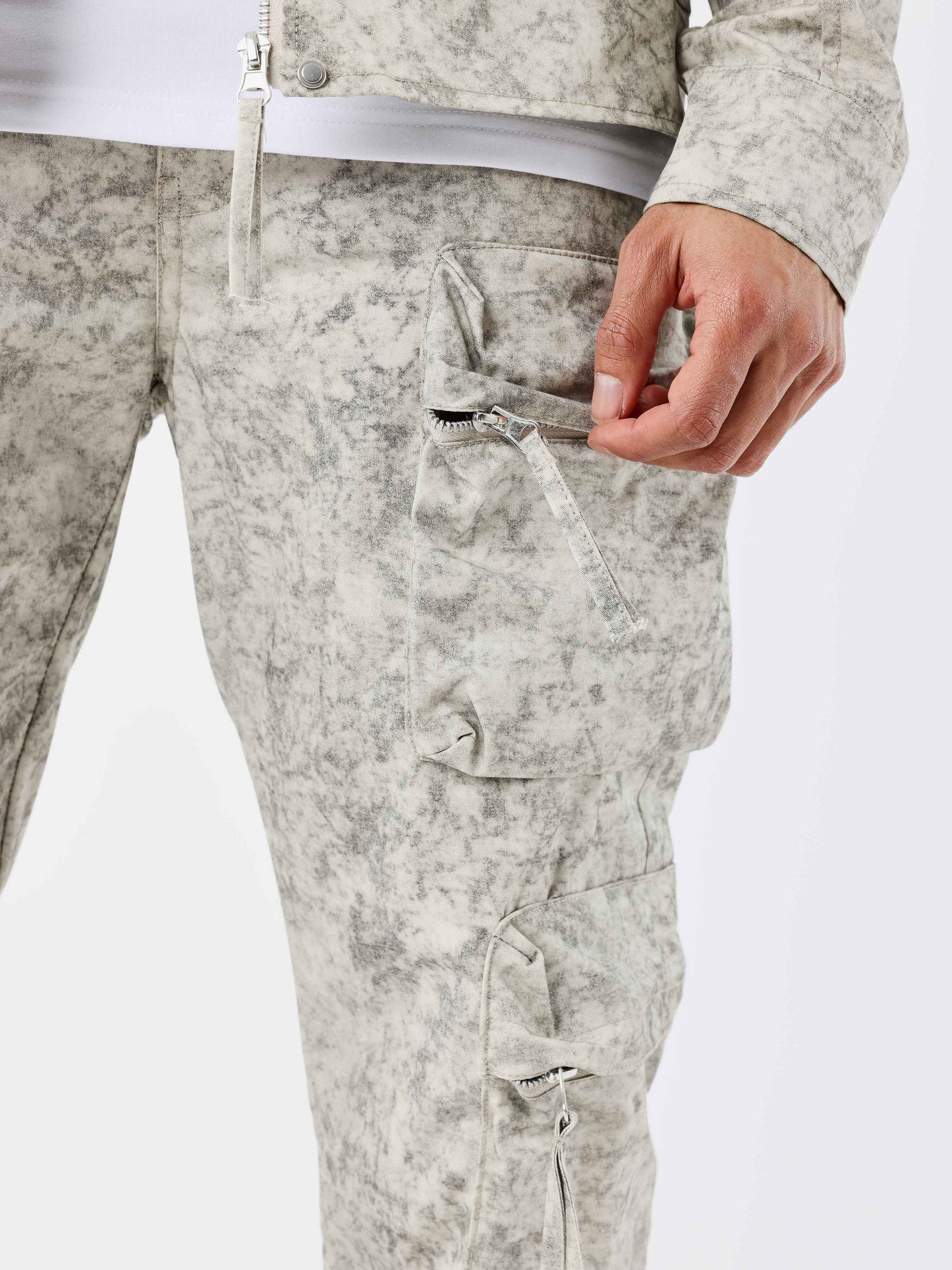 cargo-workwear-multi-poches-blanc-casse