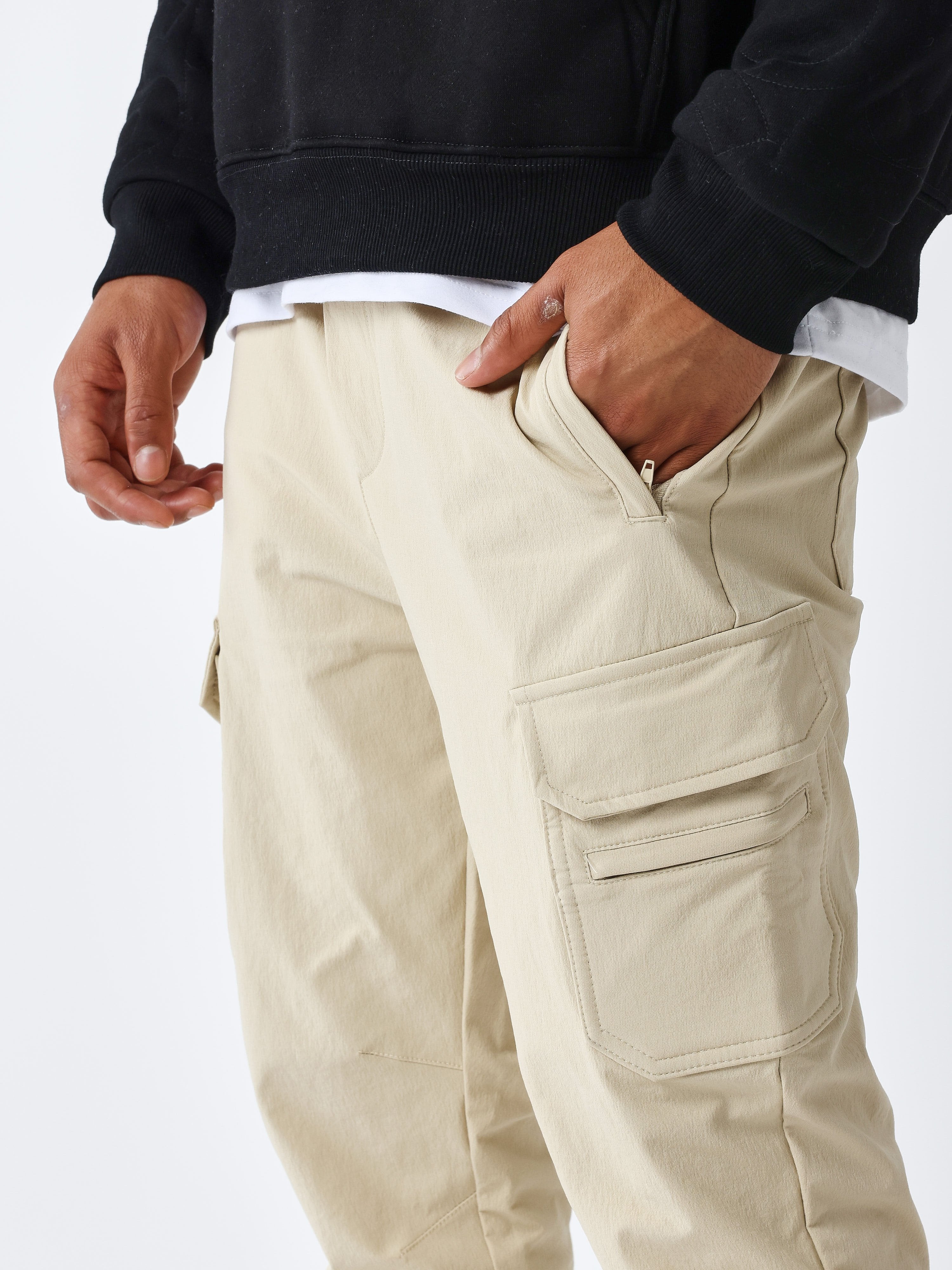 Cargo in technical fabric-5