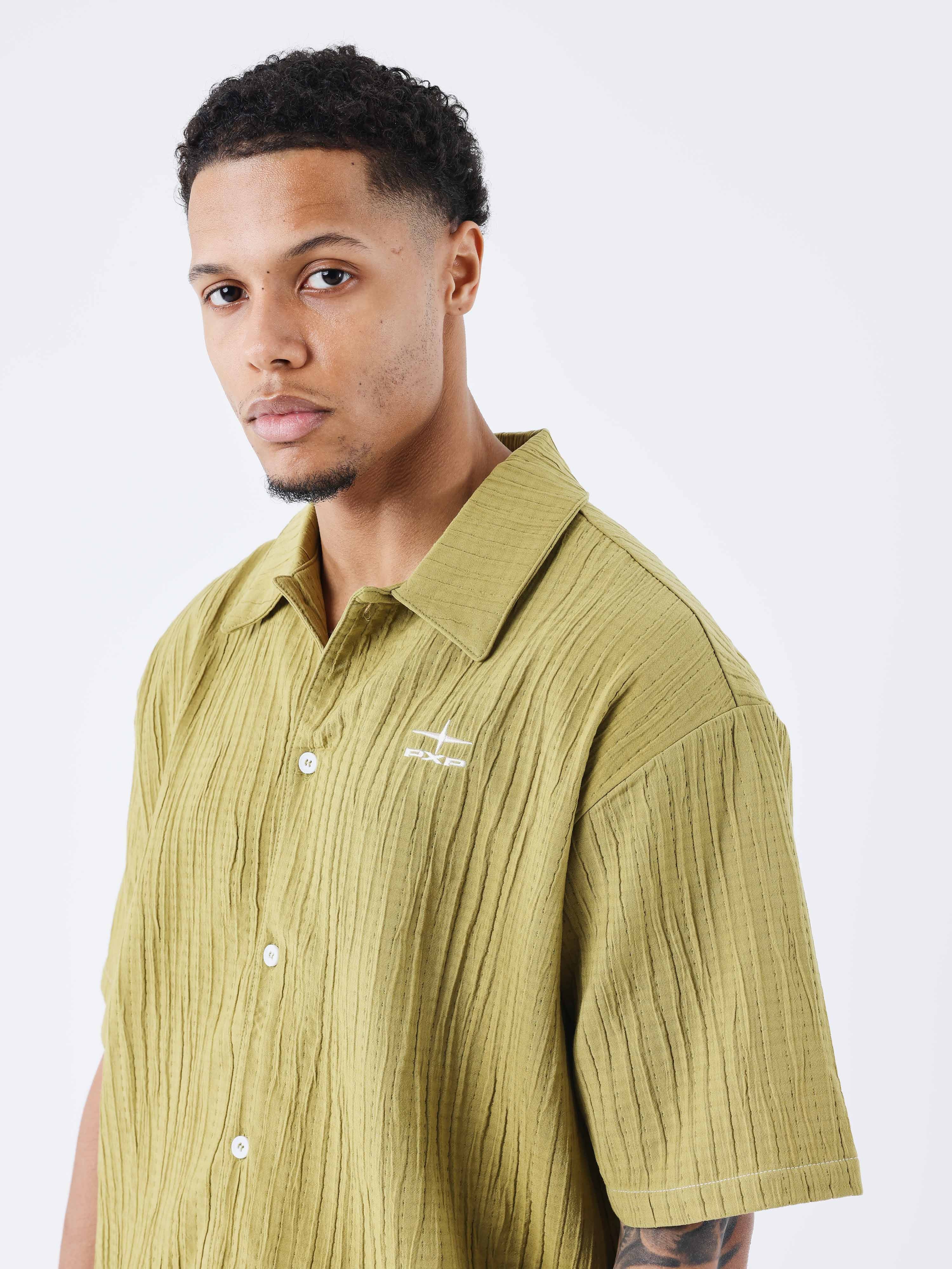 chemise-decontractee-plissee-moutarde
