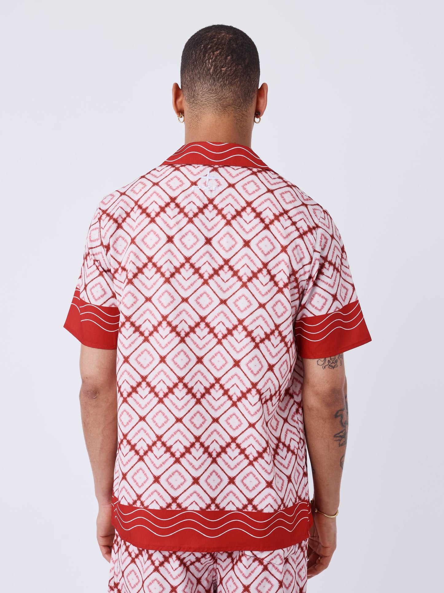 chemise-fluide-geometrique-rouge