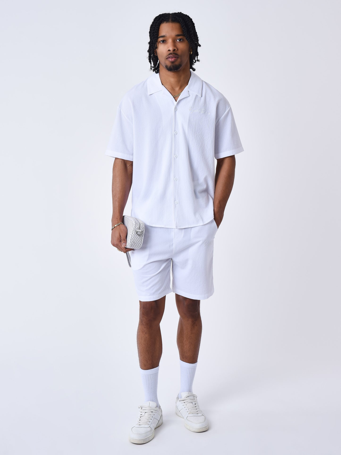 chemise-texture-brode-blanc-modelshot