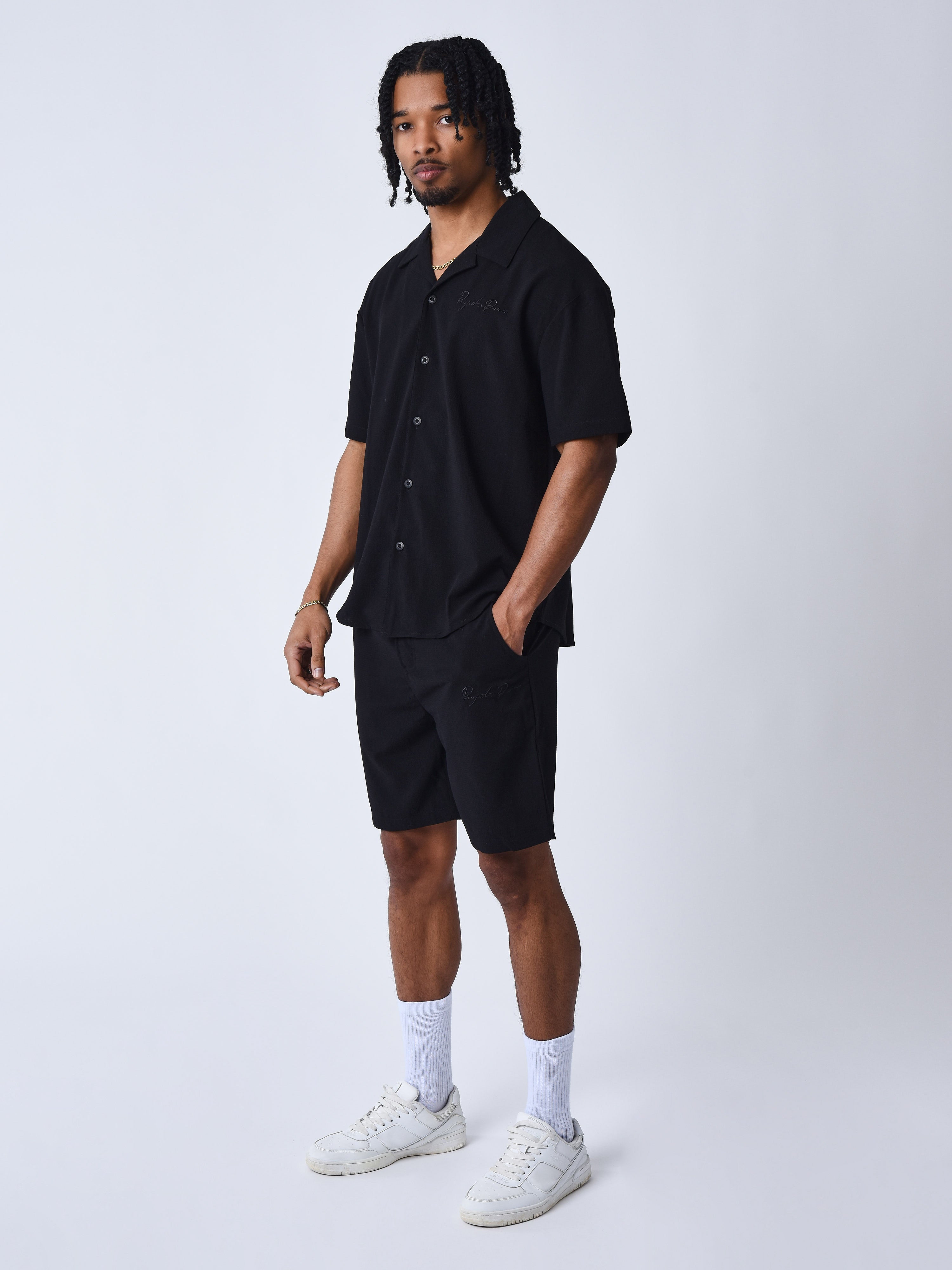 chemise-texture-brode-noir