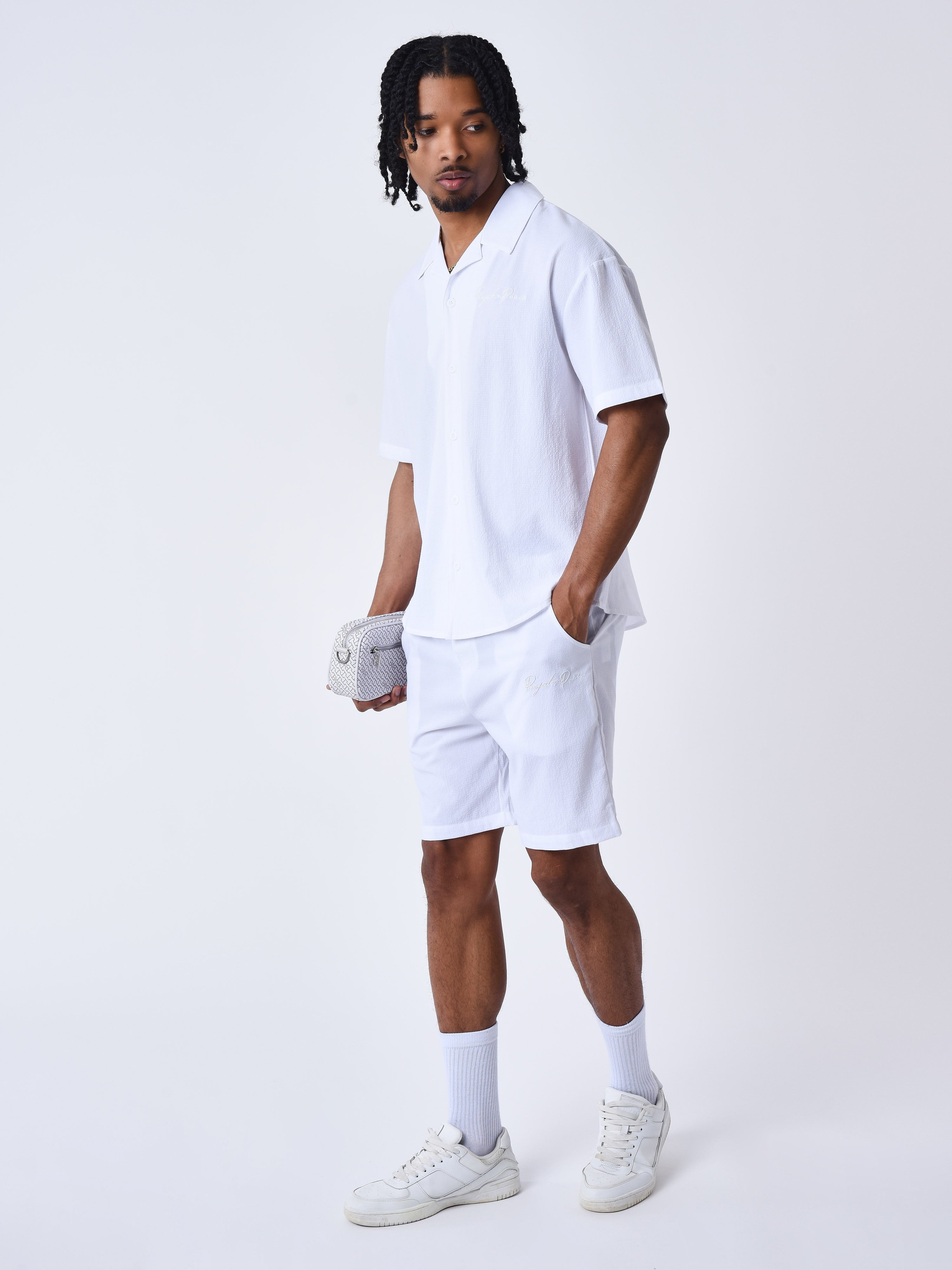 chemise-texture-brode-blanc-modelshot