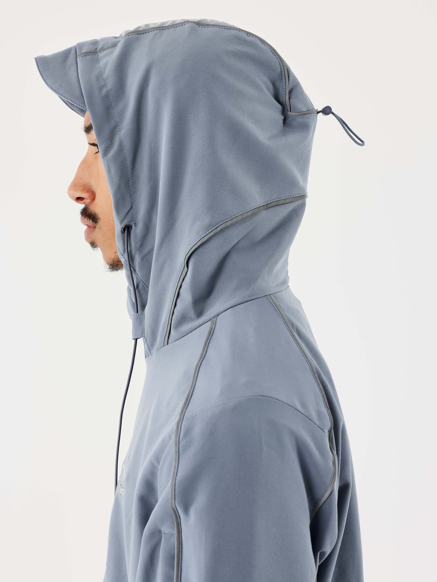 coupe-vent-a-details-reflechisant-dasty-blue