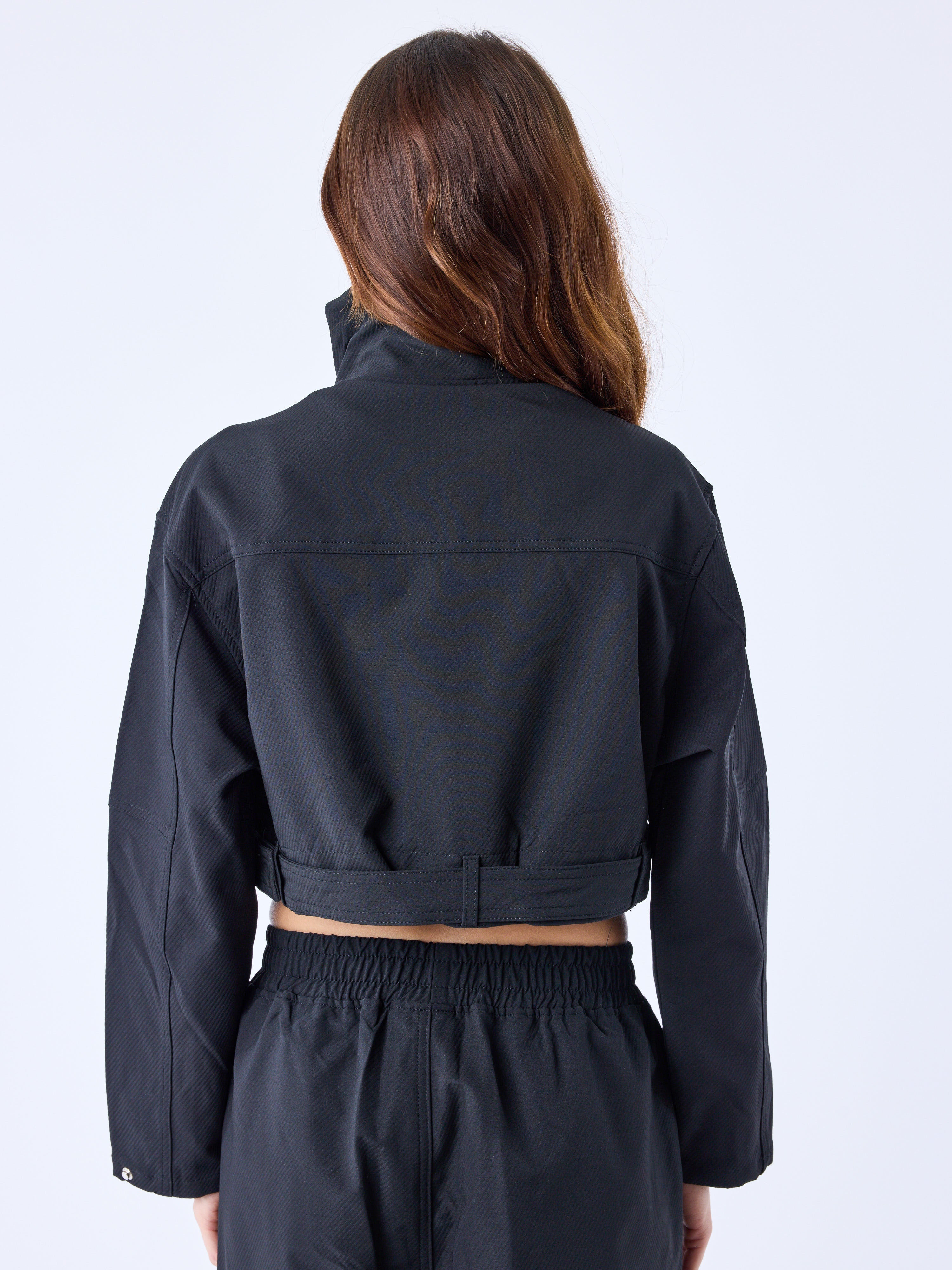 coupe-vent-crop-zippe-noir