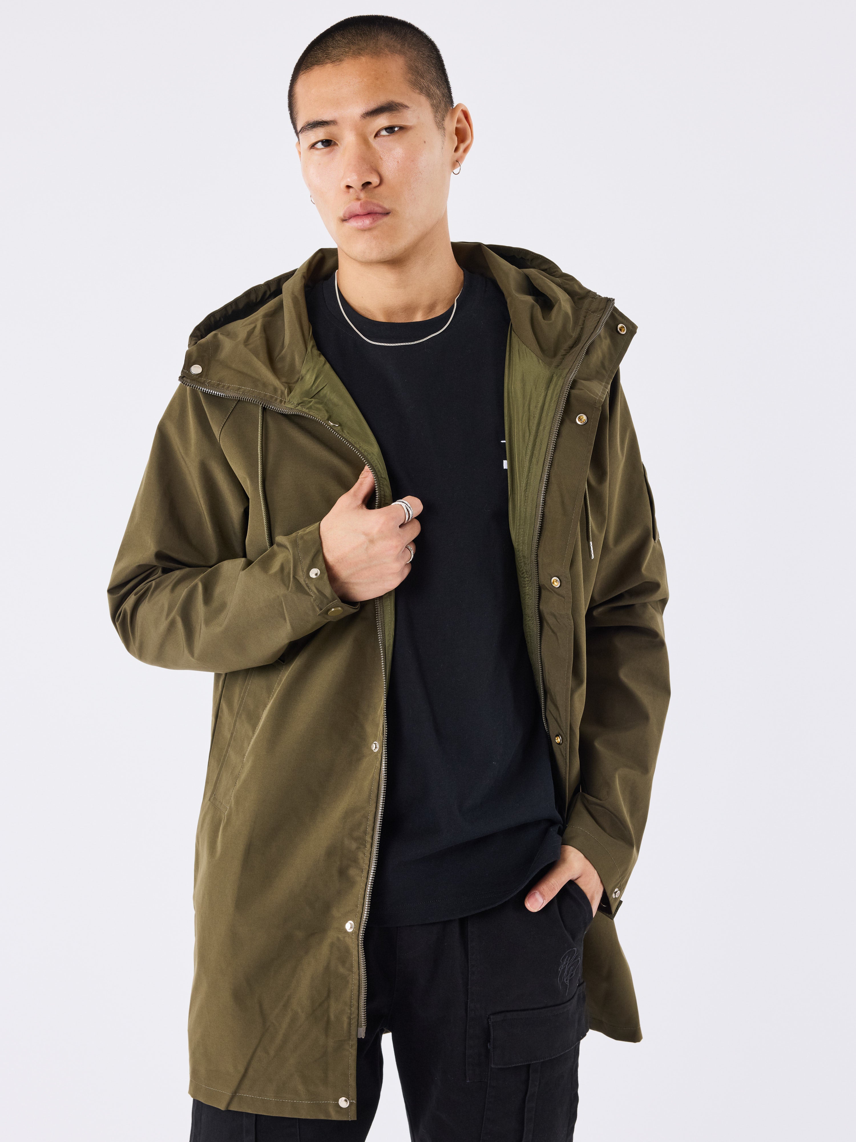 Long windbreaker-1