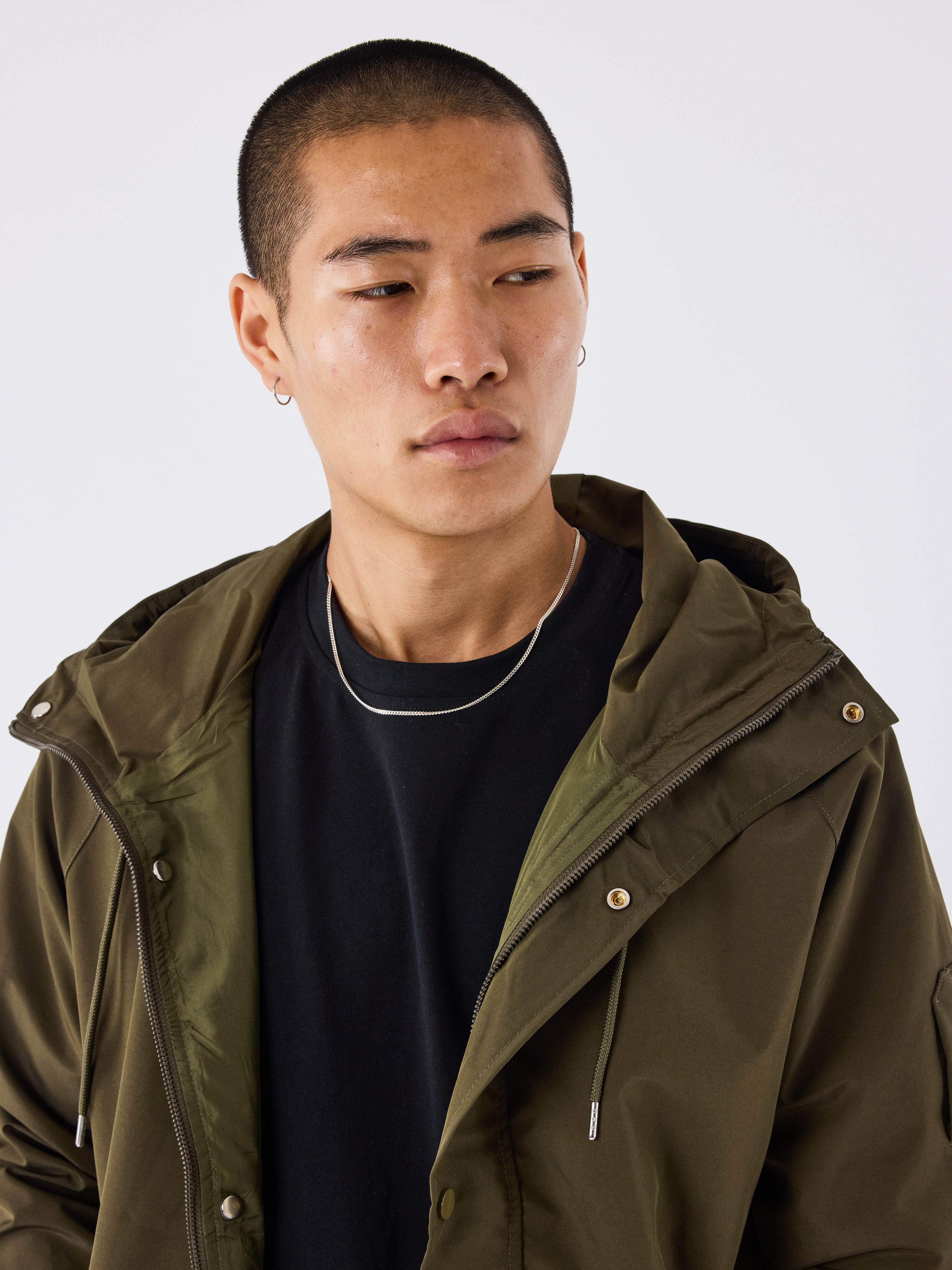 coupe-vent-long-olive-fonce