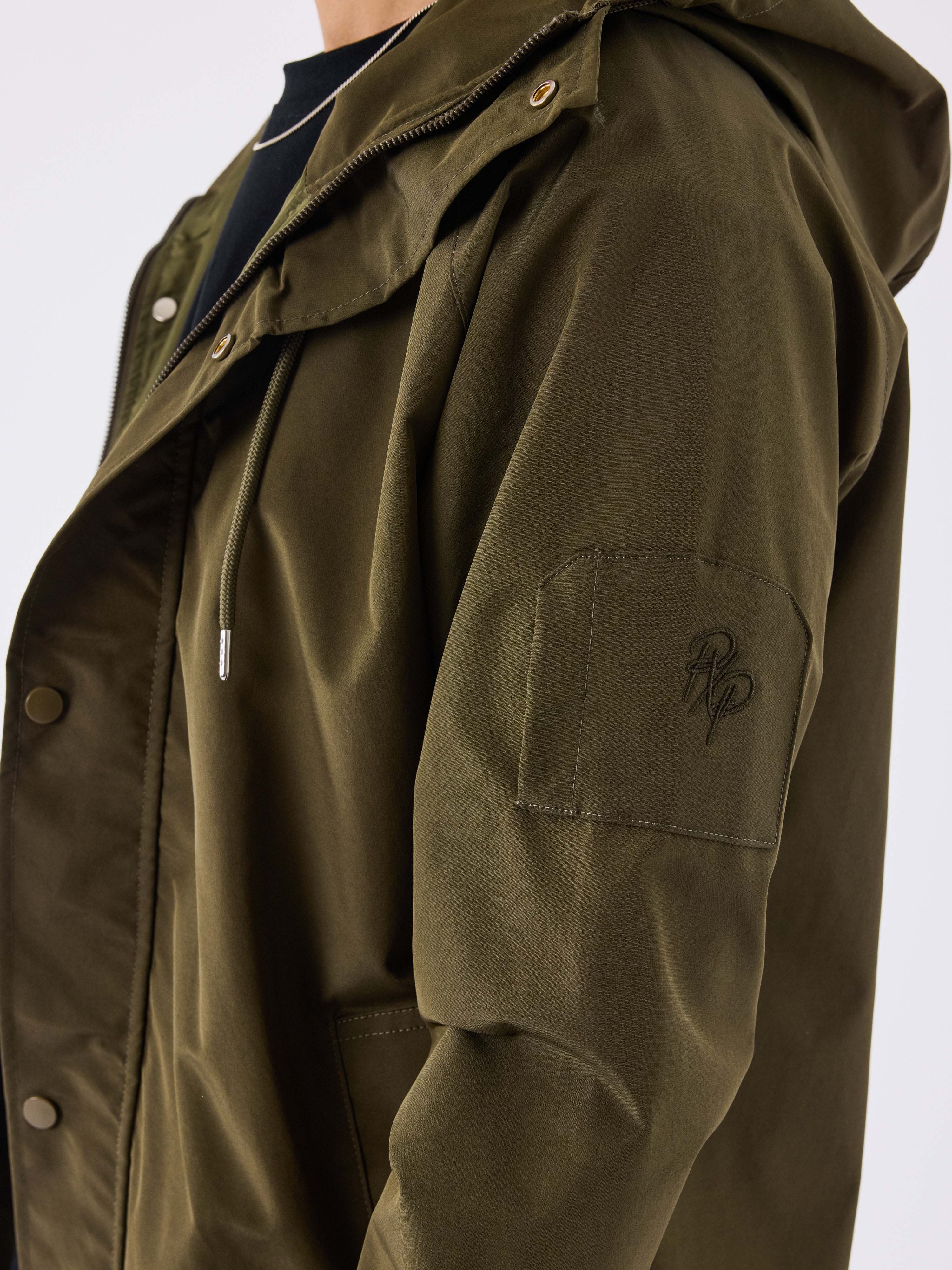 Long windbreaker-4