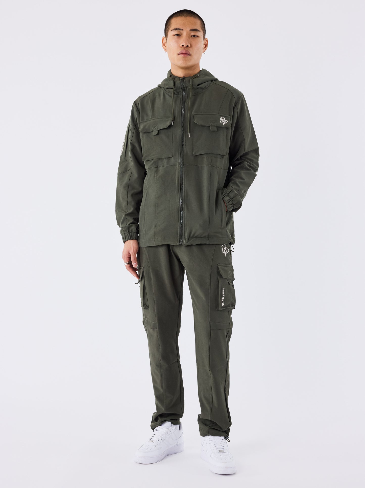 coupe-vent-technique-olive-fonce