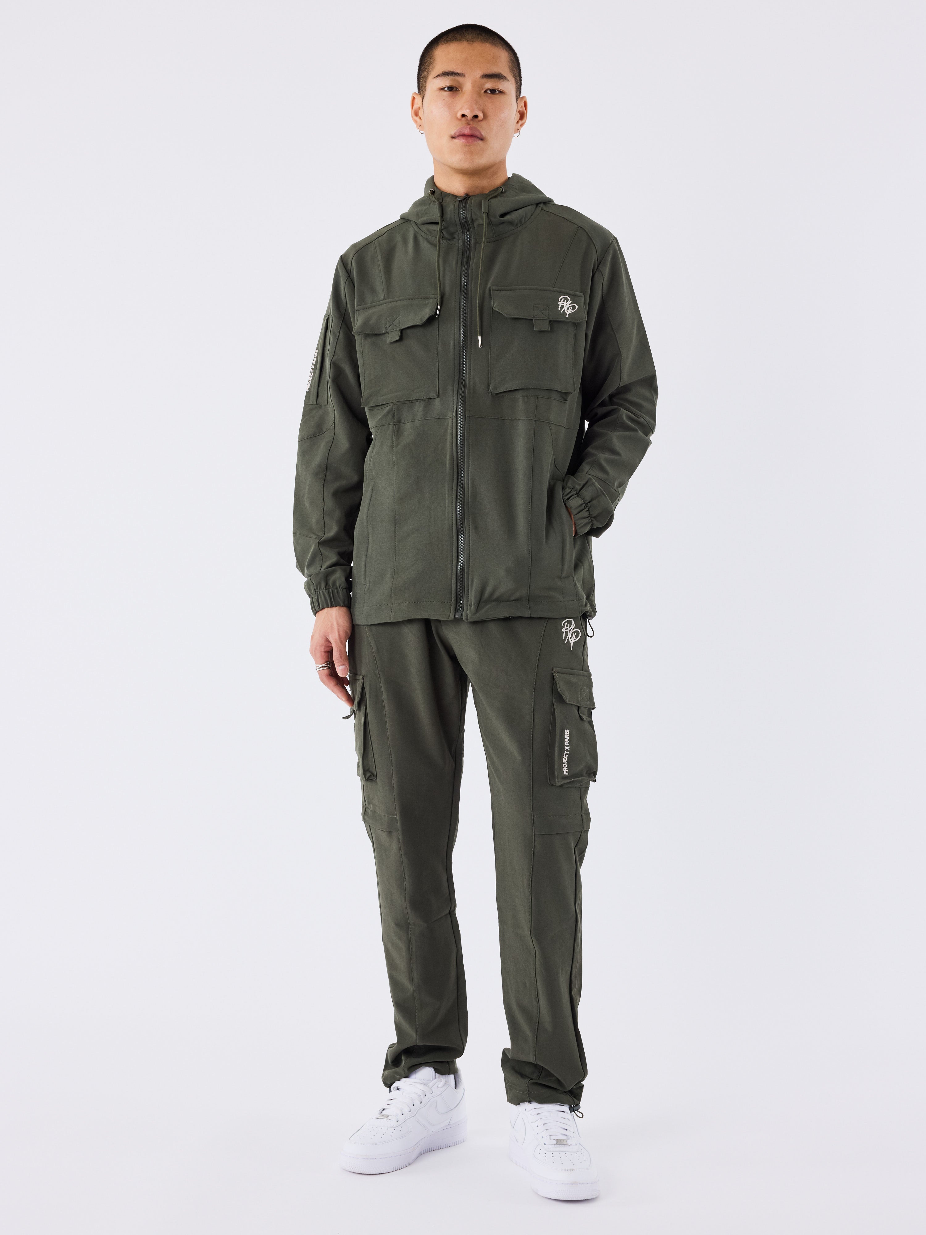 coupe-vent-technique-olive-fonce