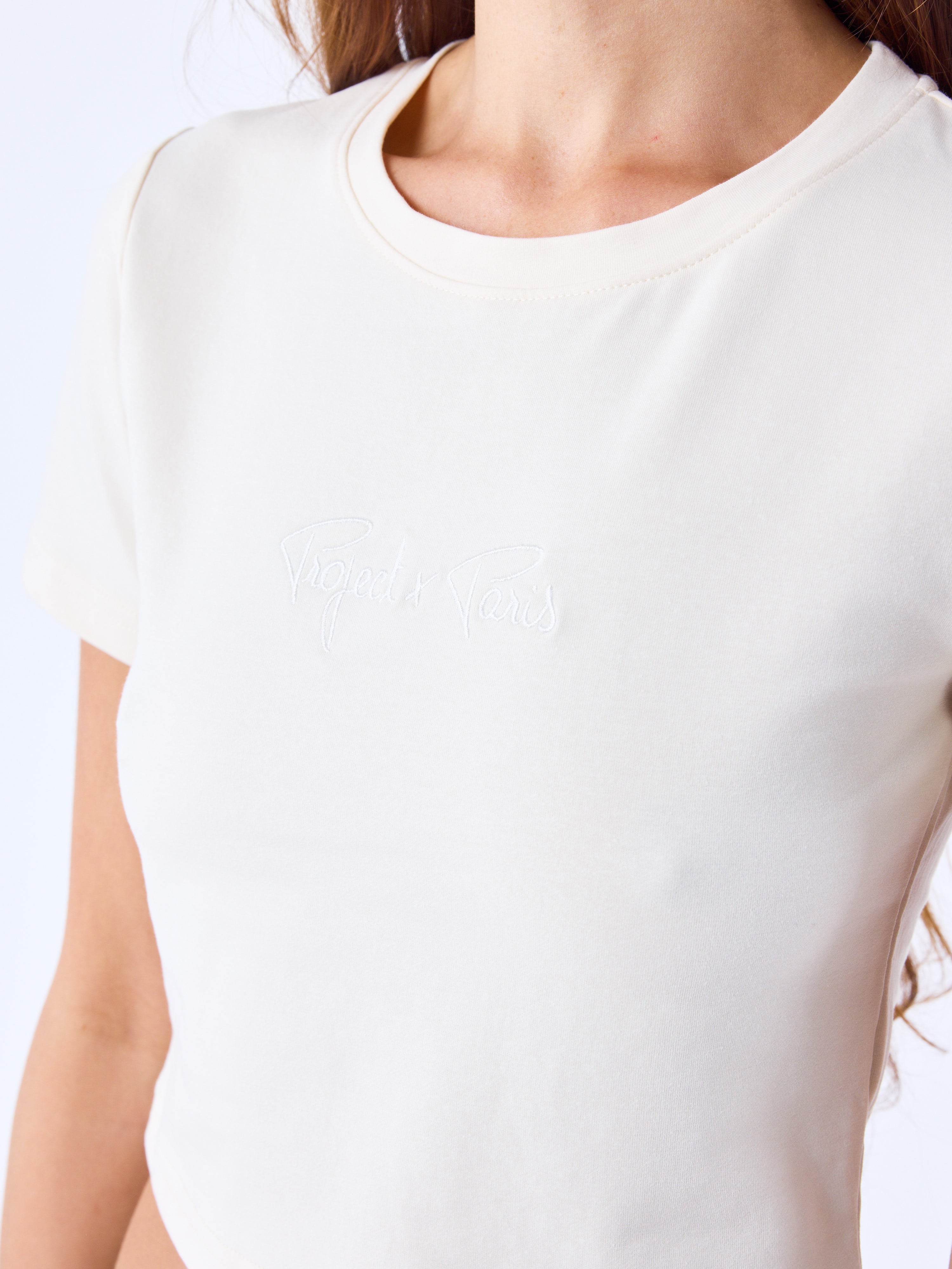 crop-top-essentials-craie