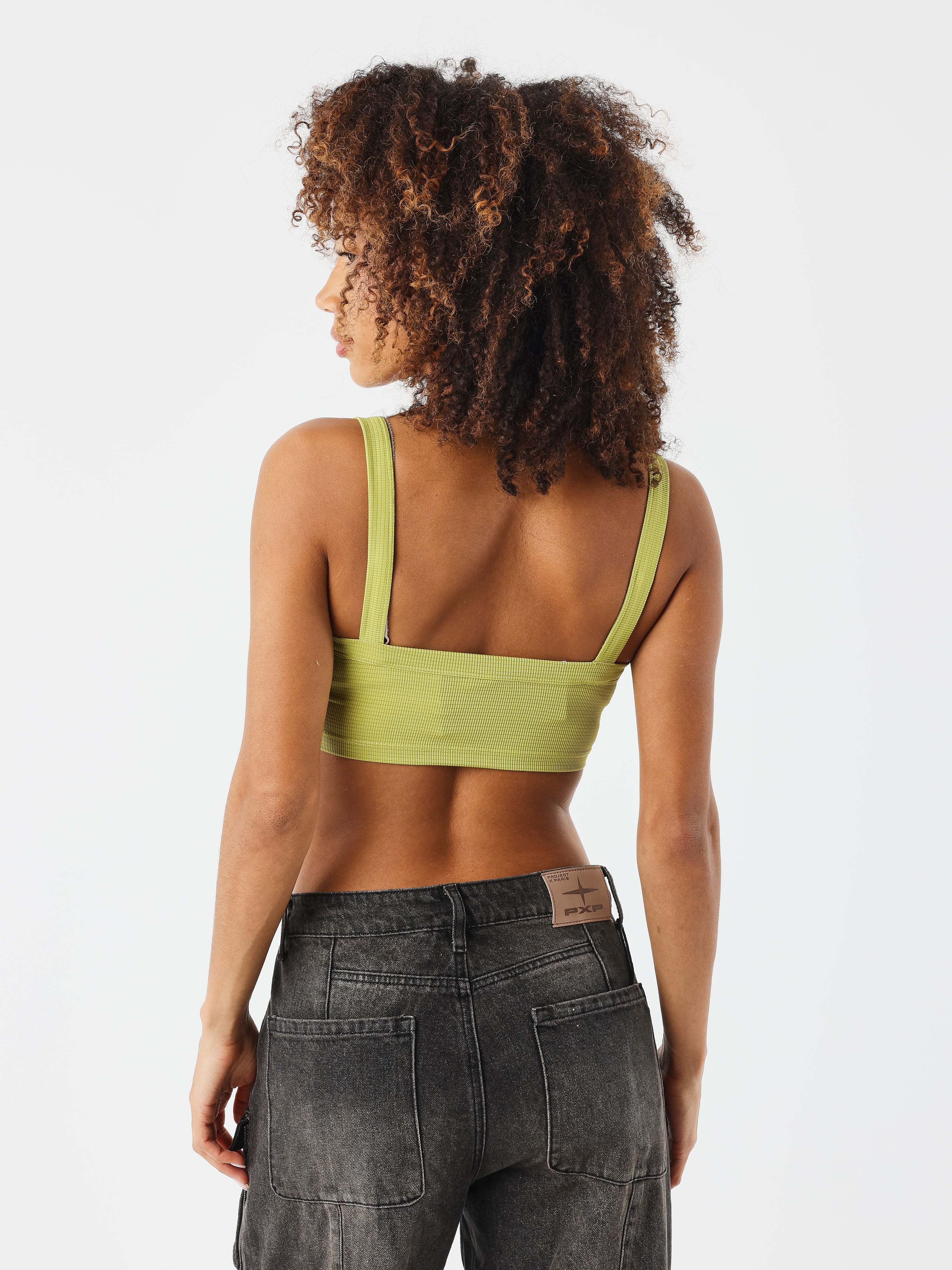 crop-top-nala-pistache-modelshot