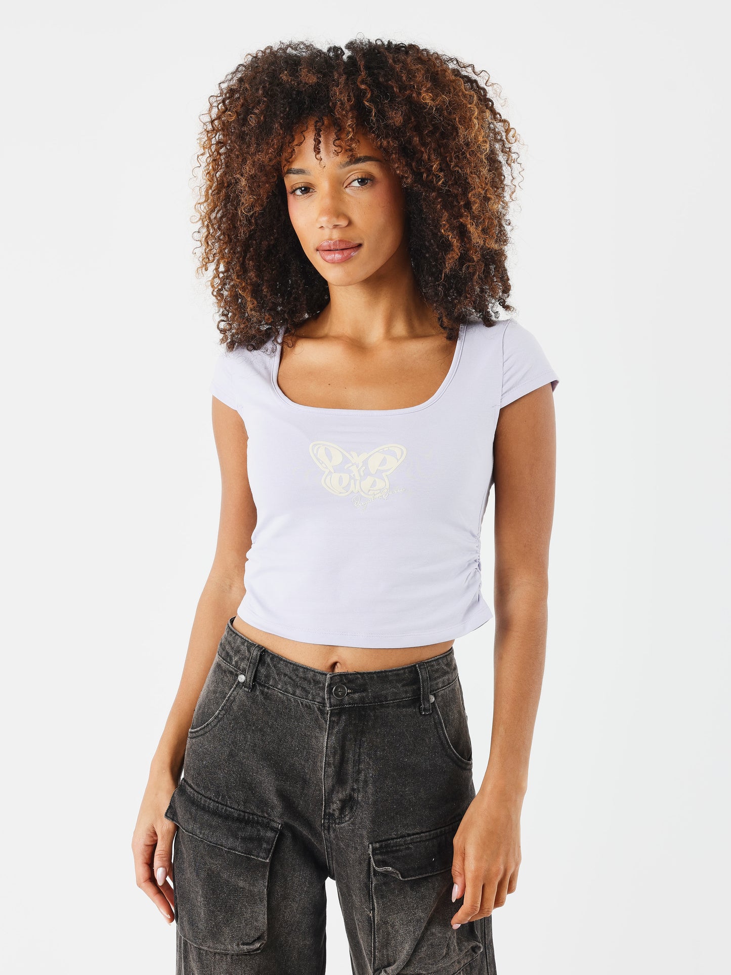 crop-top-papillon-purple-heather-modelshot