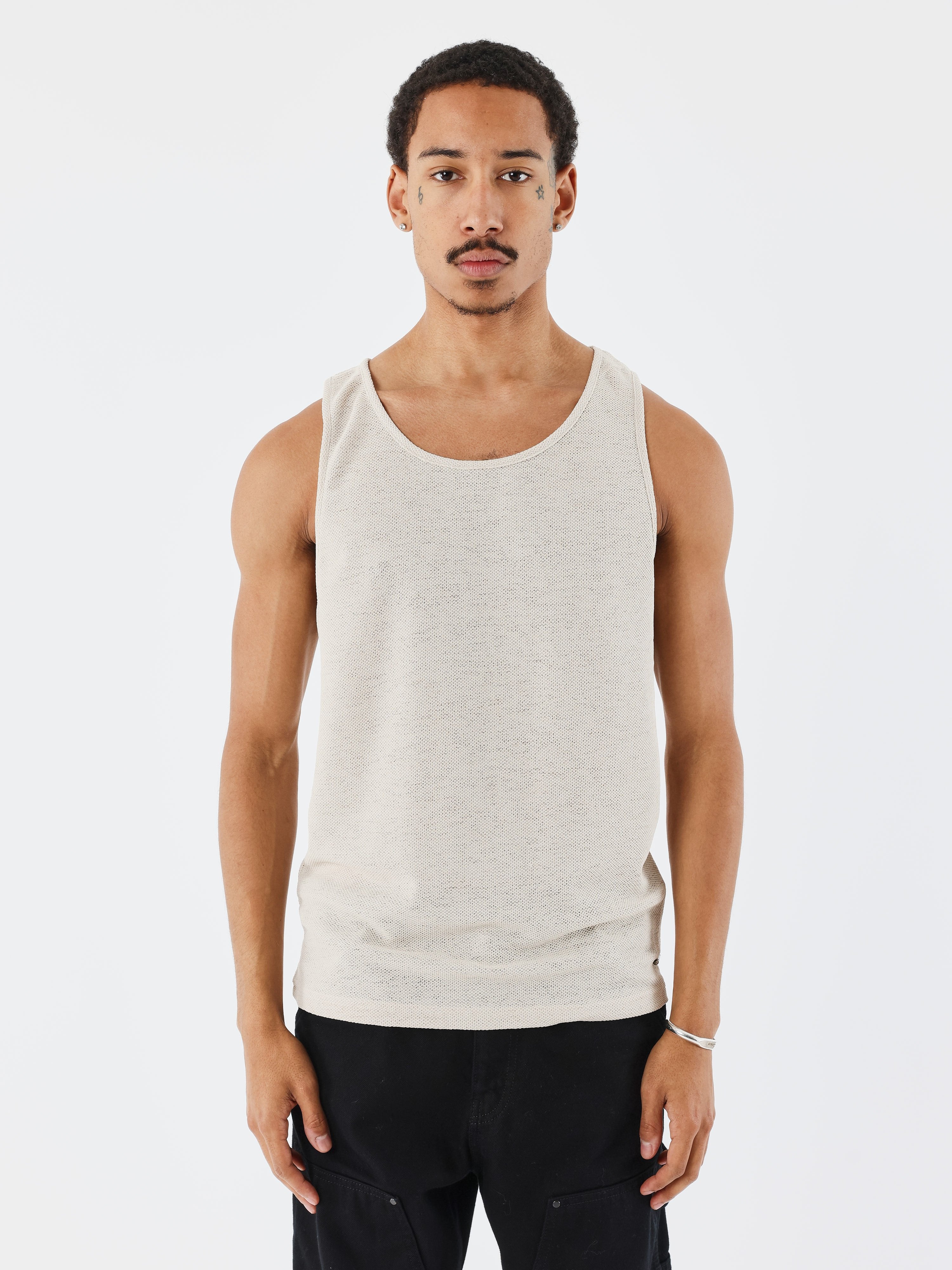 Camiseta sin mangas ligera de malla-1