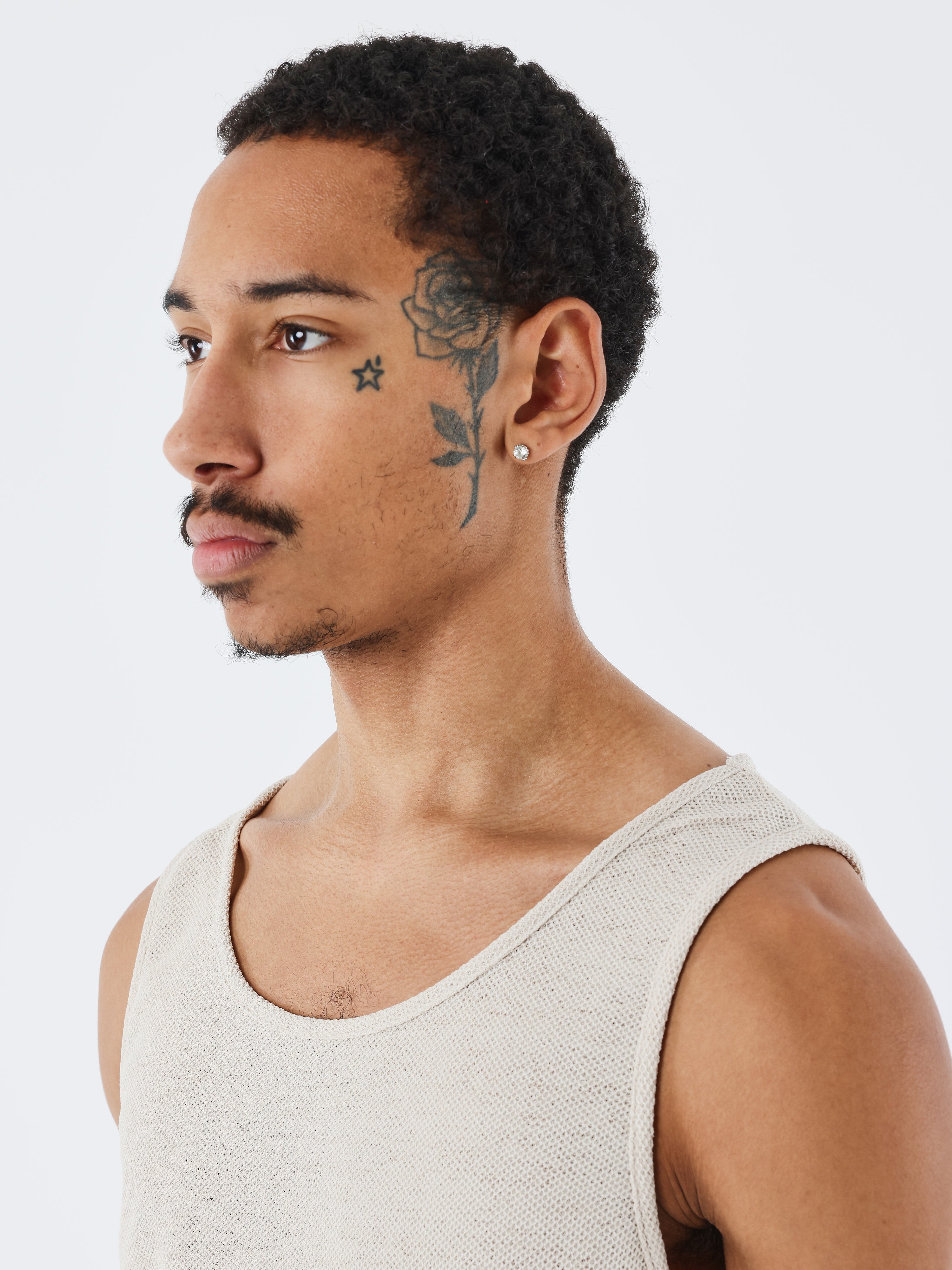 Camiseta sin mangas ligera de malla-4