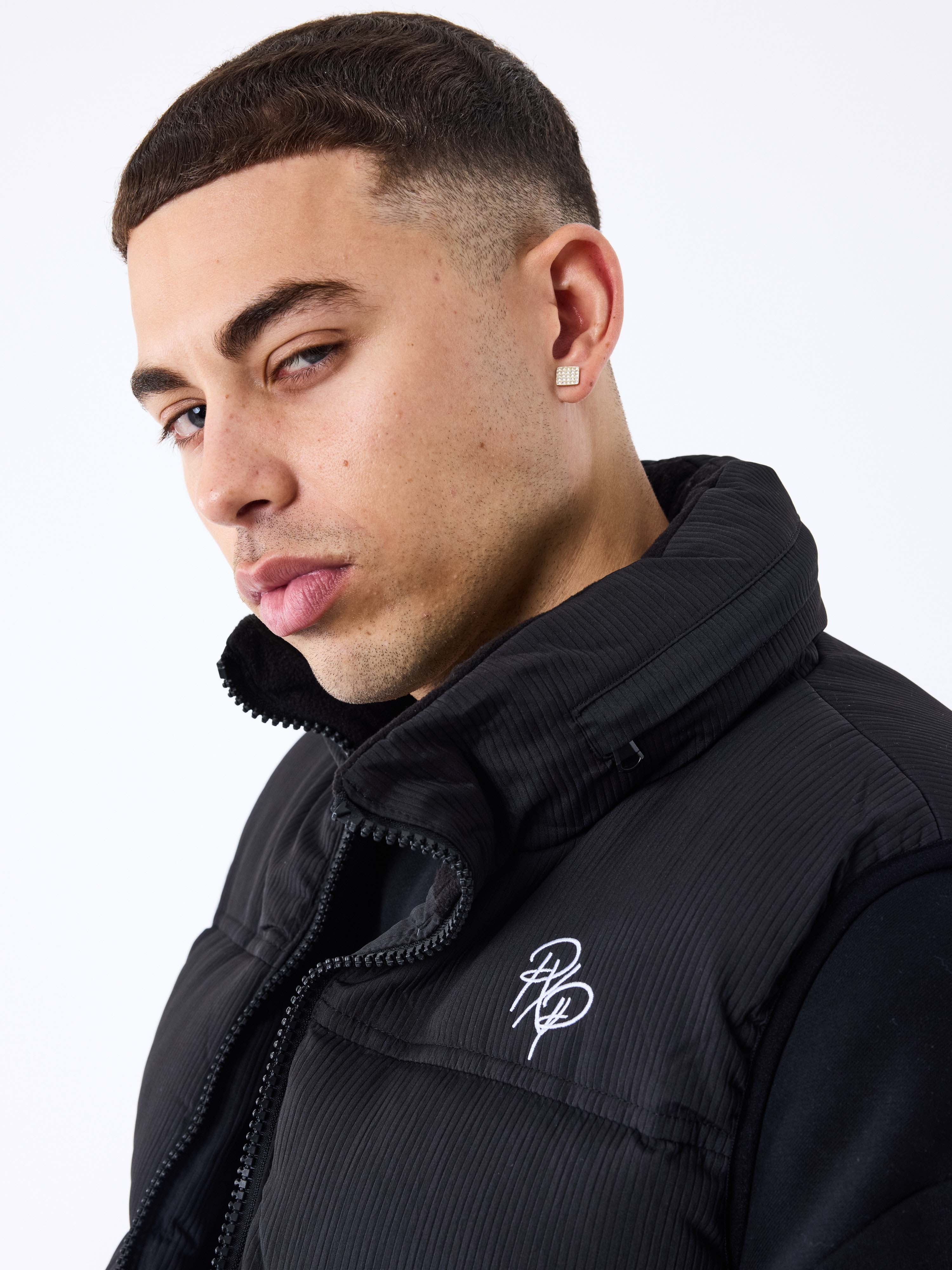 doudoune-cotelle-sans-manche-noir