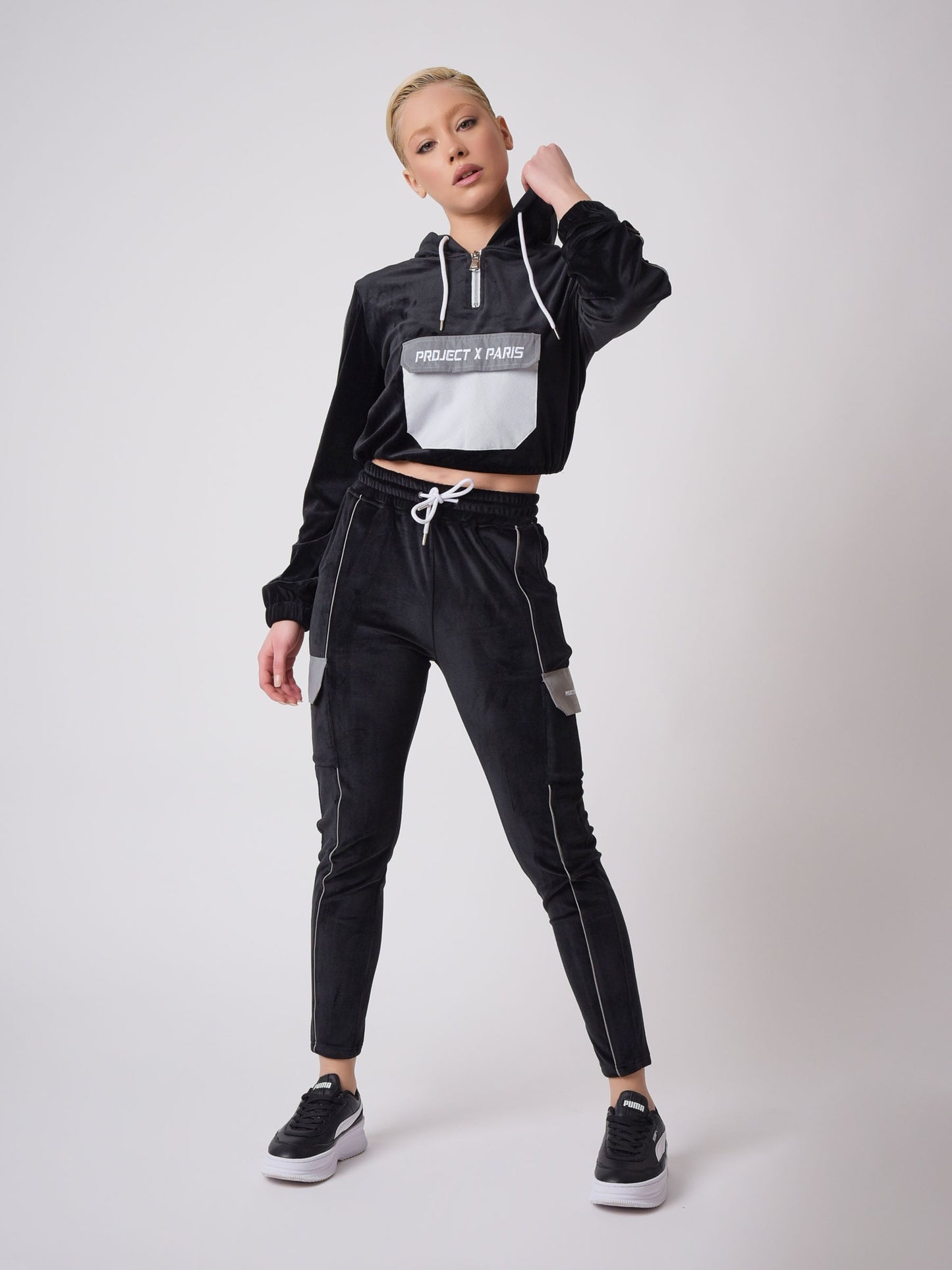 f202085-noir
