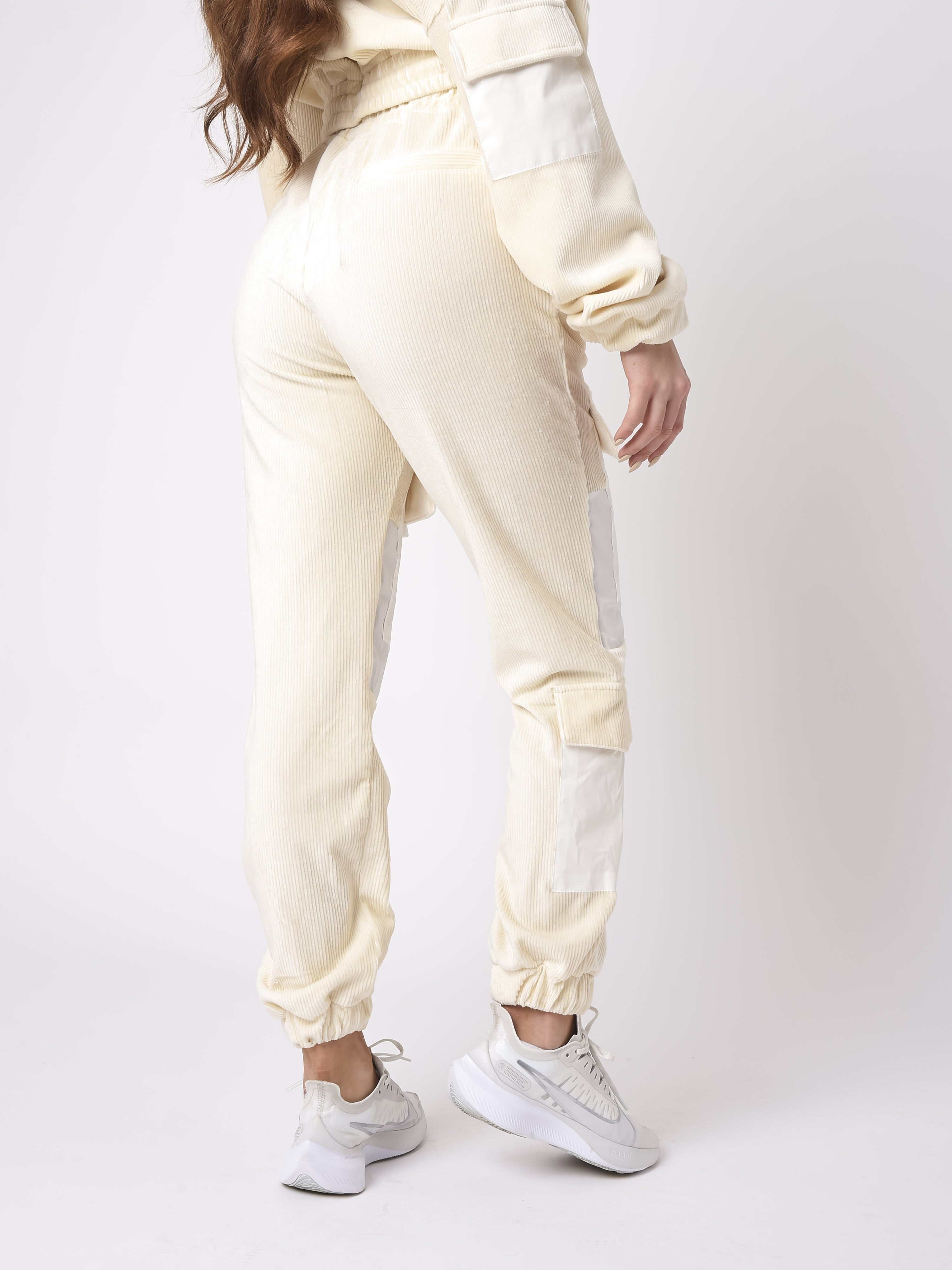 Calça em veludo cotelê-4