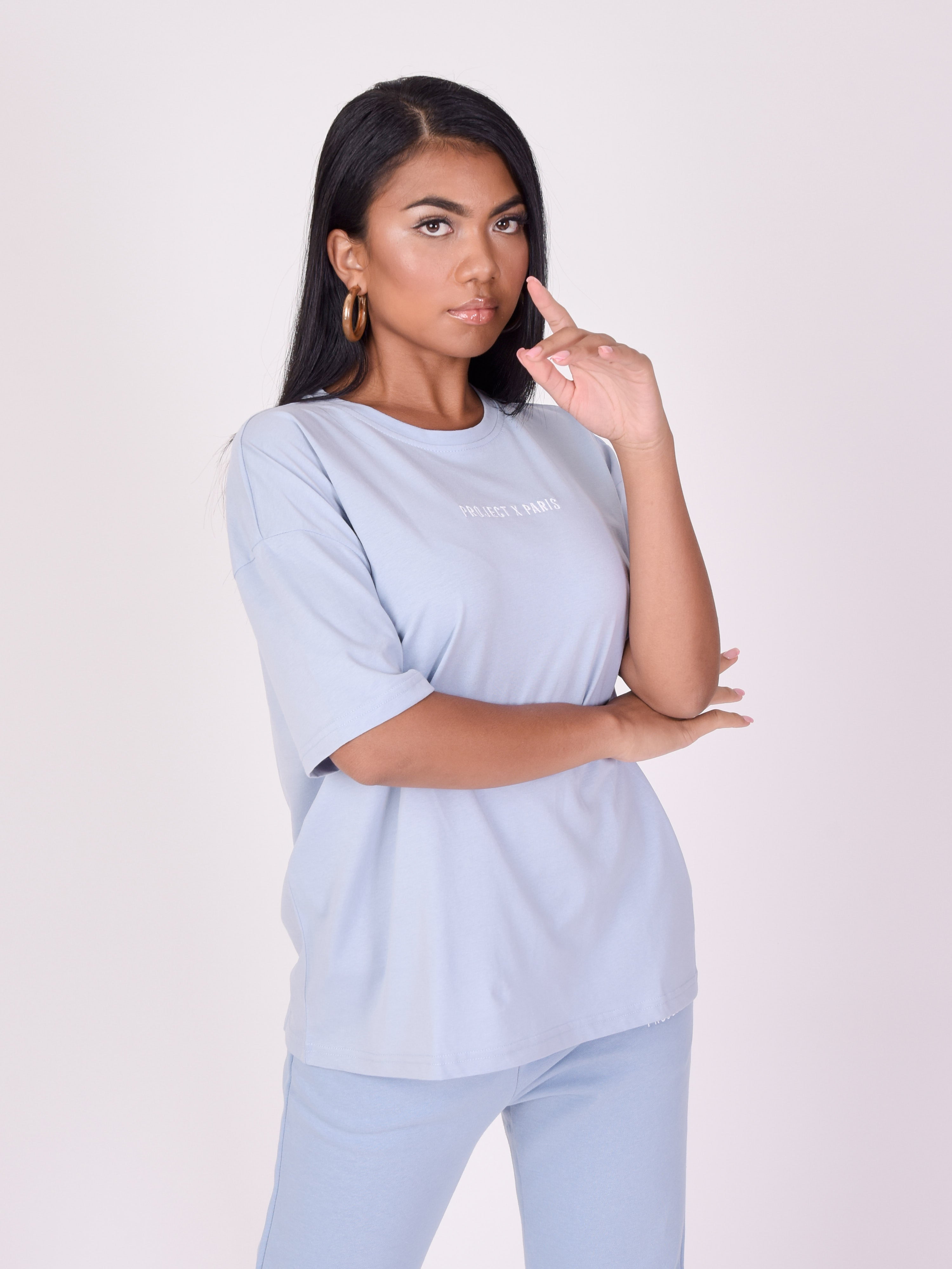 Basic locker sitzendes T-Shirt-1