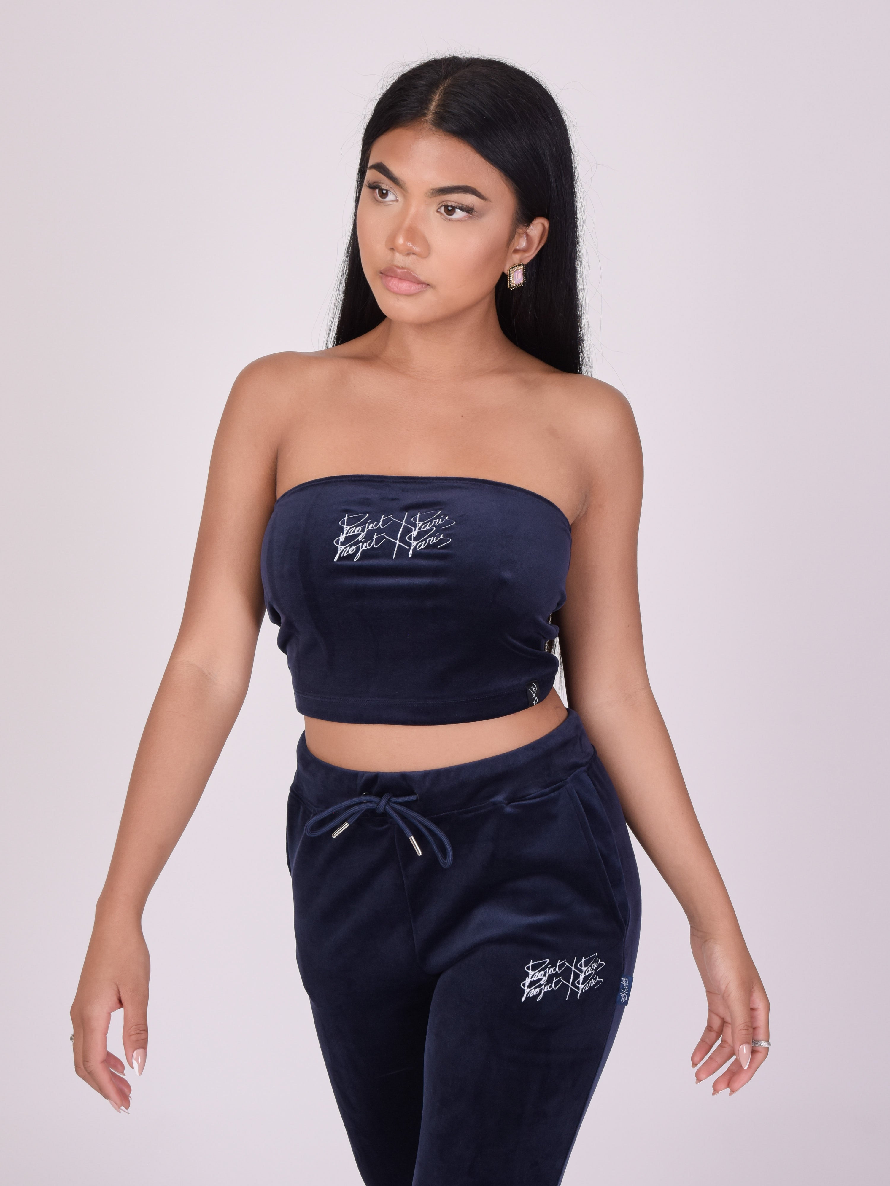 f211089-bleu-modelshot