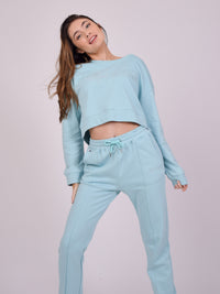 f212103-turquoise-modelshot