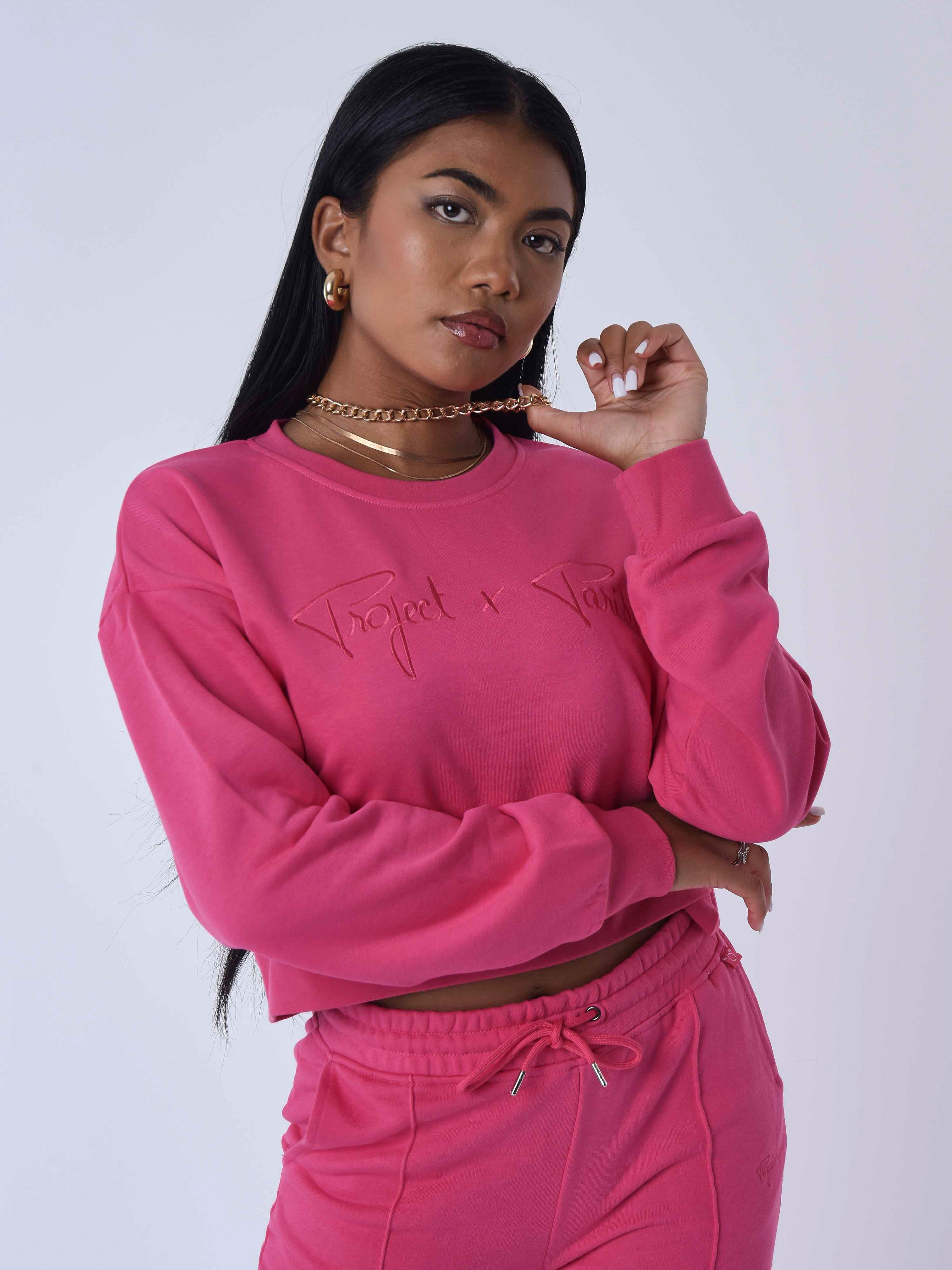 f212103-fuchsia-modelshot