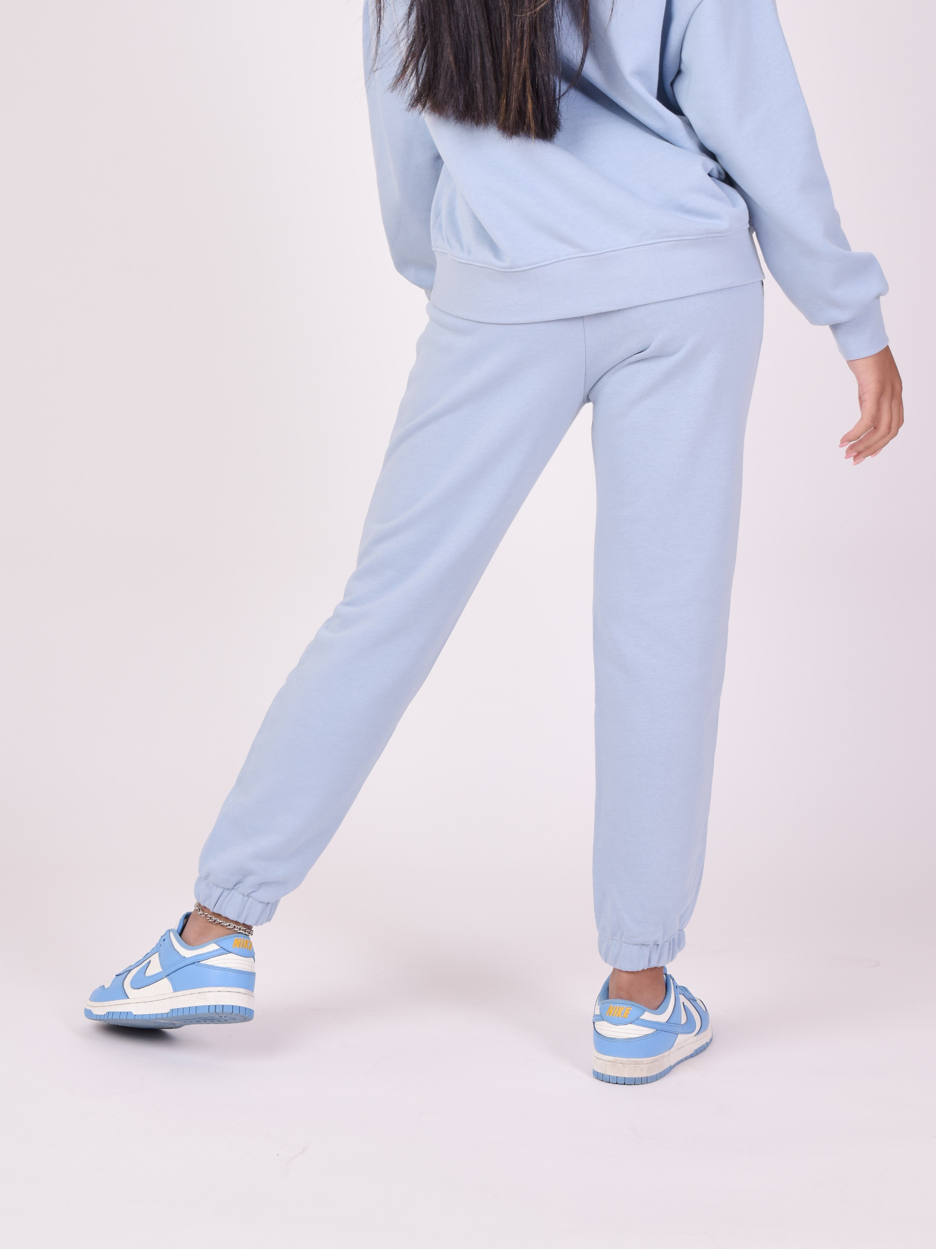 Pantaloni de trening basic cu broderie logo-5