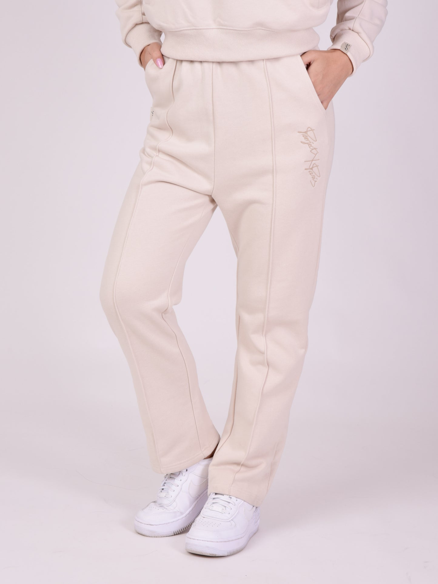f214107-ivoire