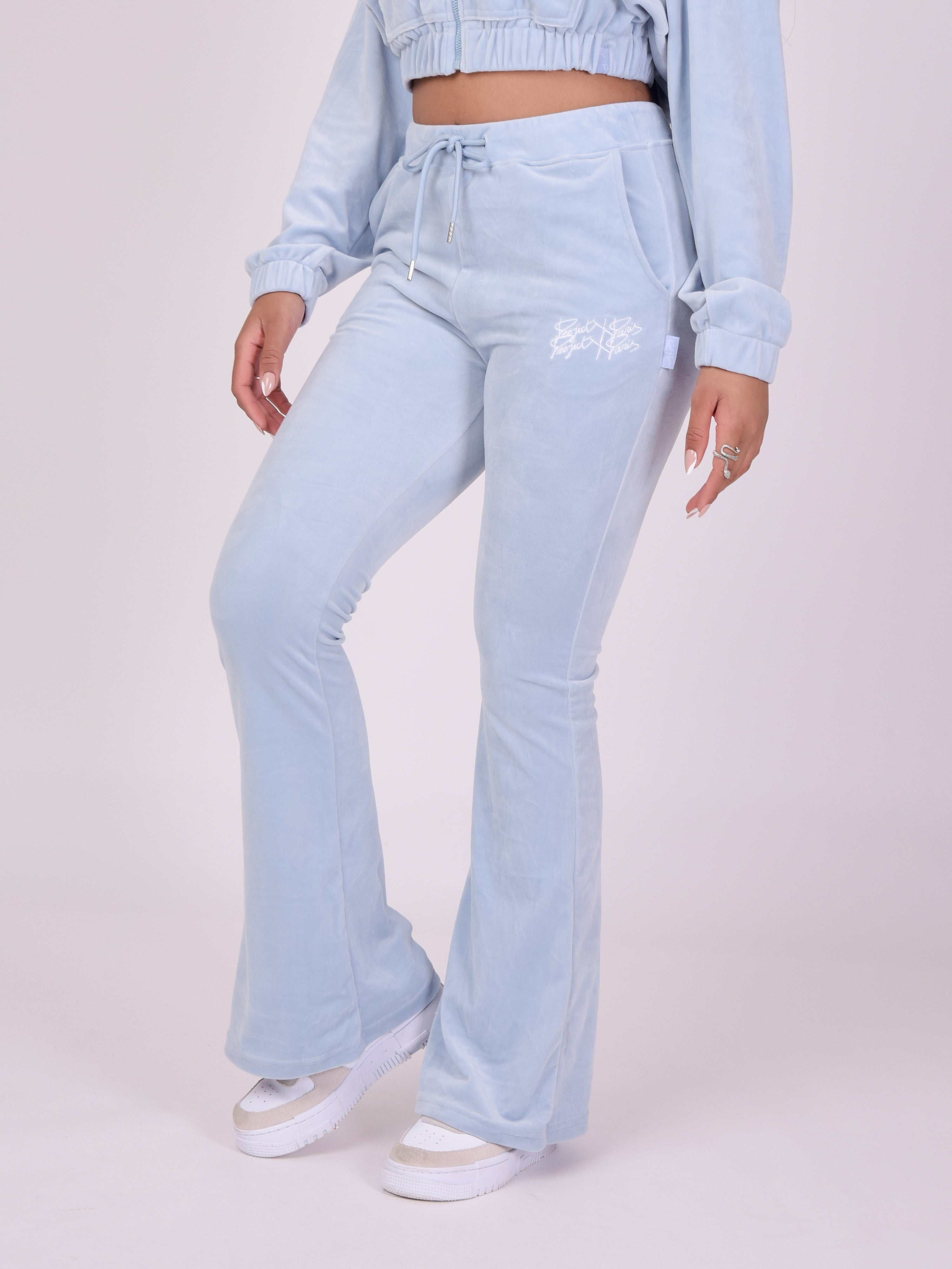 f214109-bleu-ciel