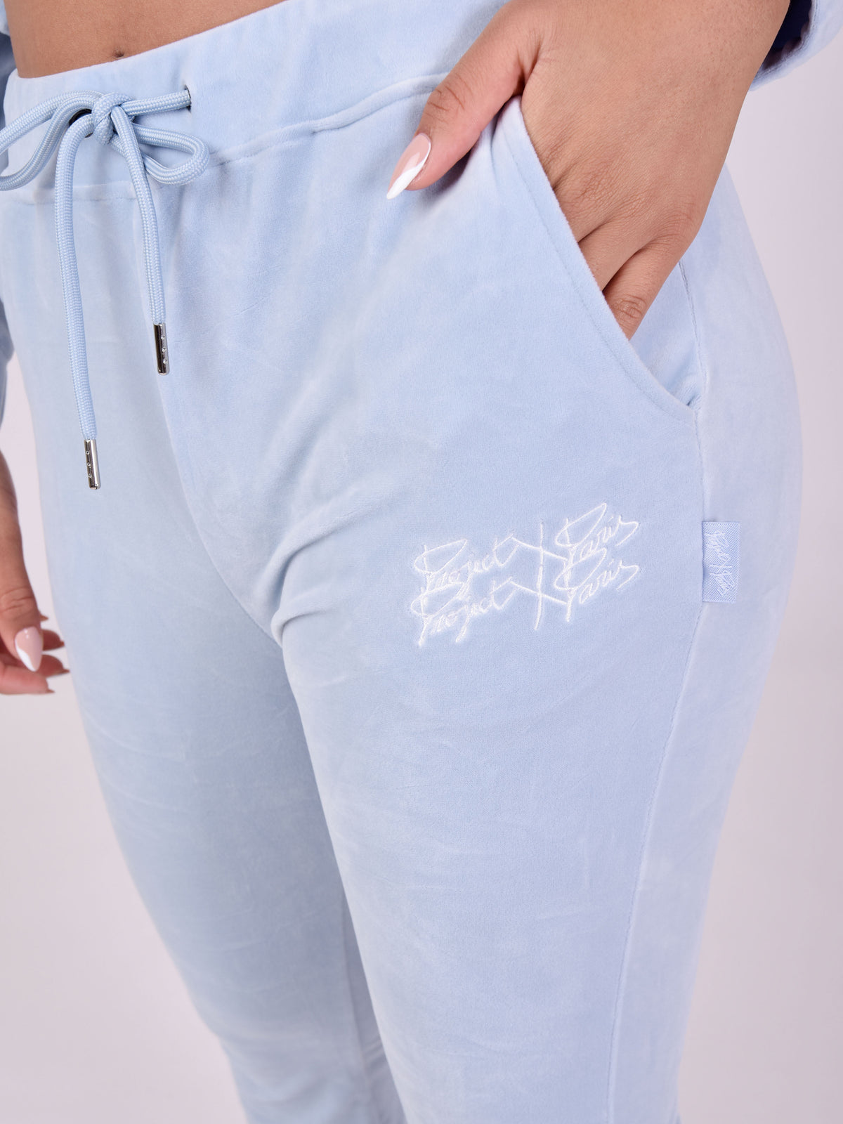 f214109-bleu-ciel