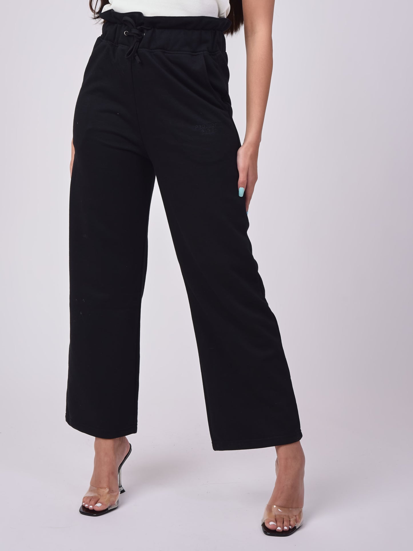 f214131-noir