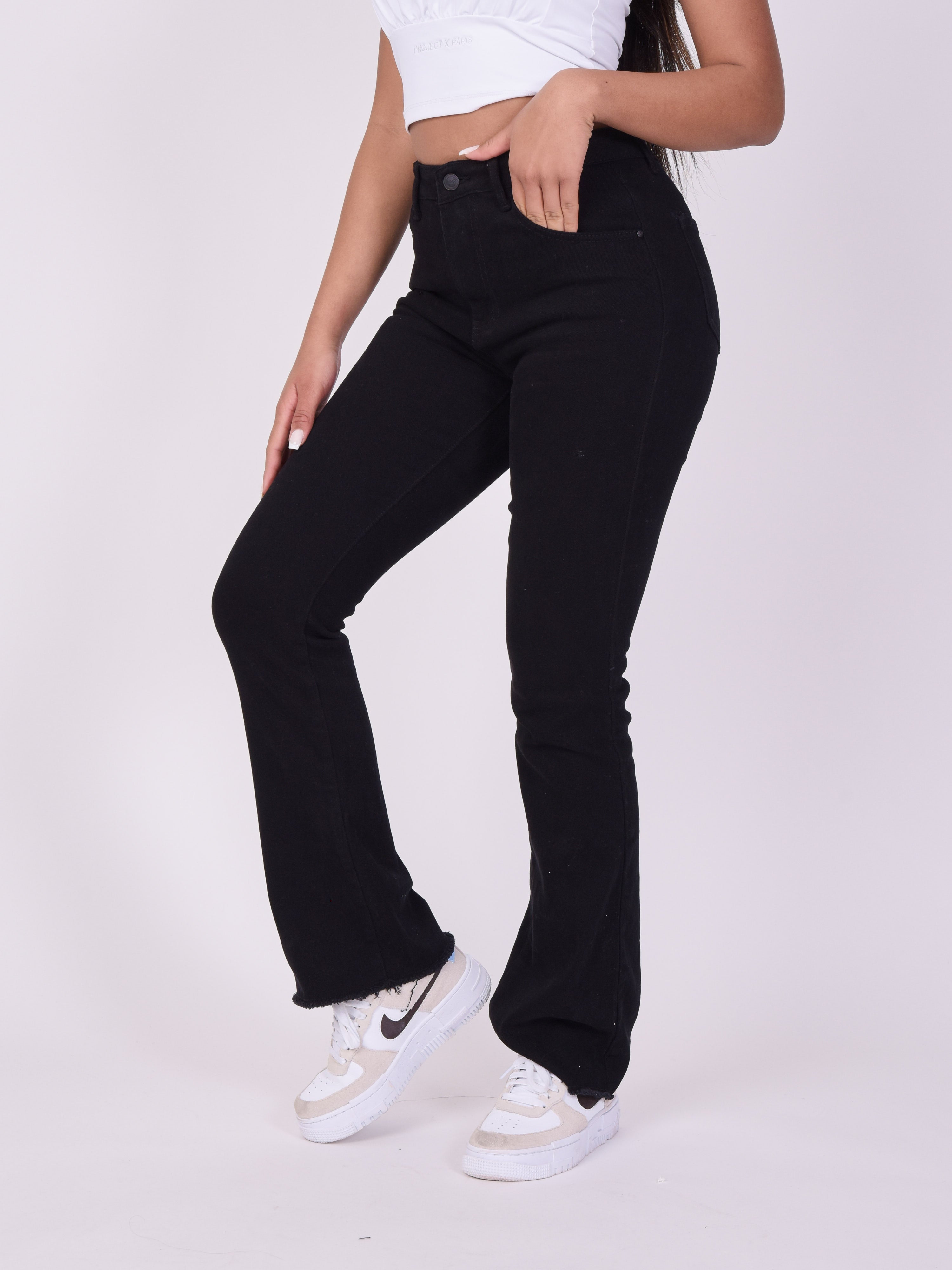 Jeans mit ausgestelltem Stretch-3