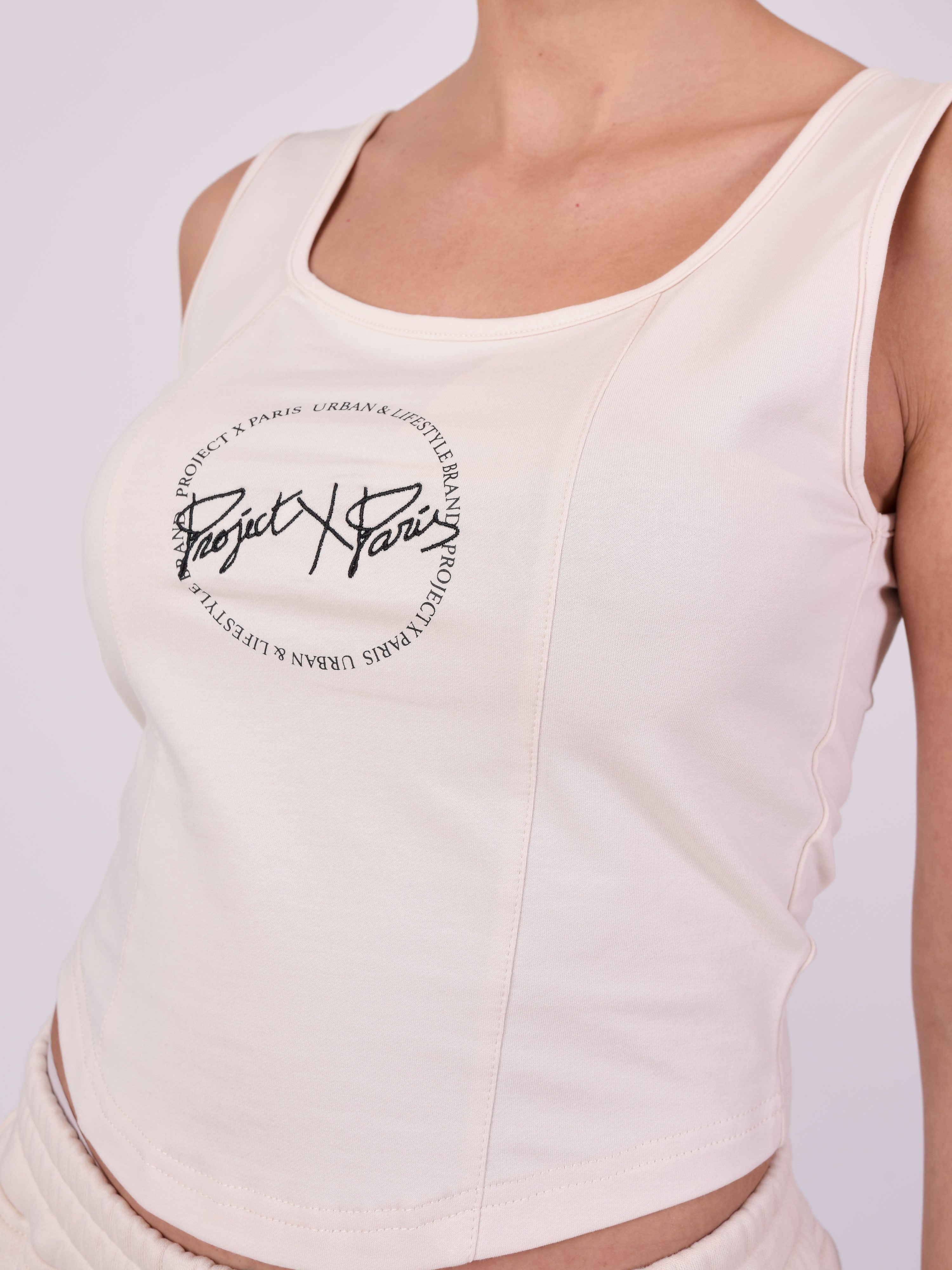 Top med brede stropper og logo-6