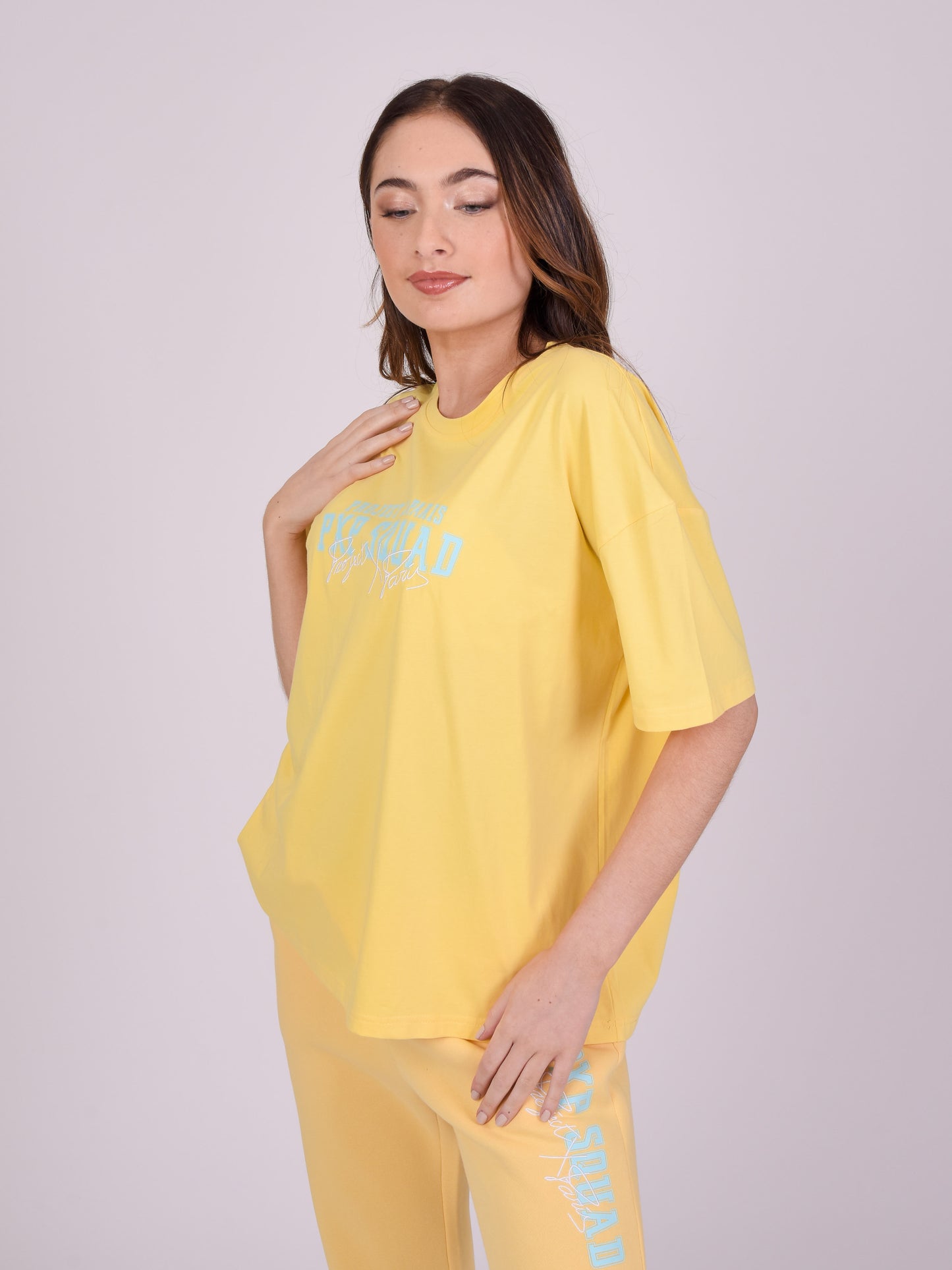 f221103-jaune