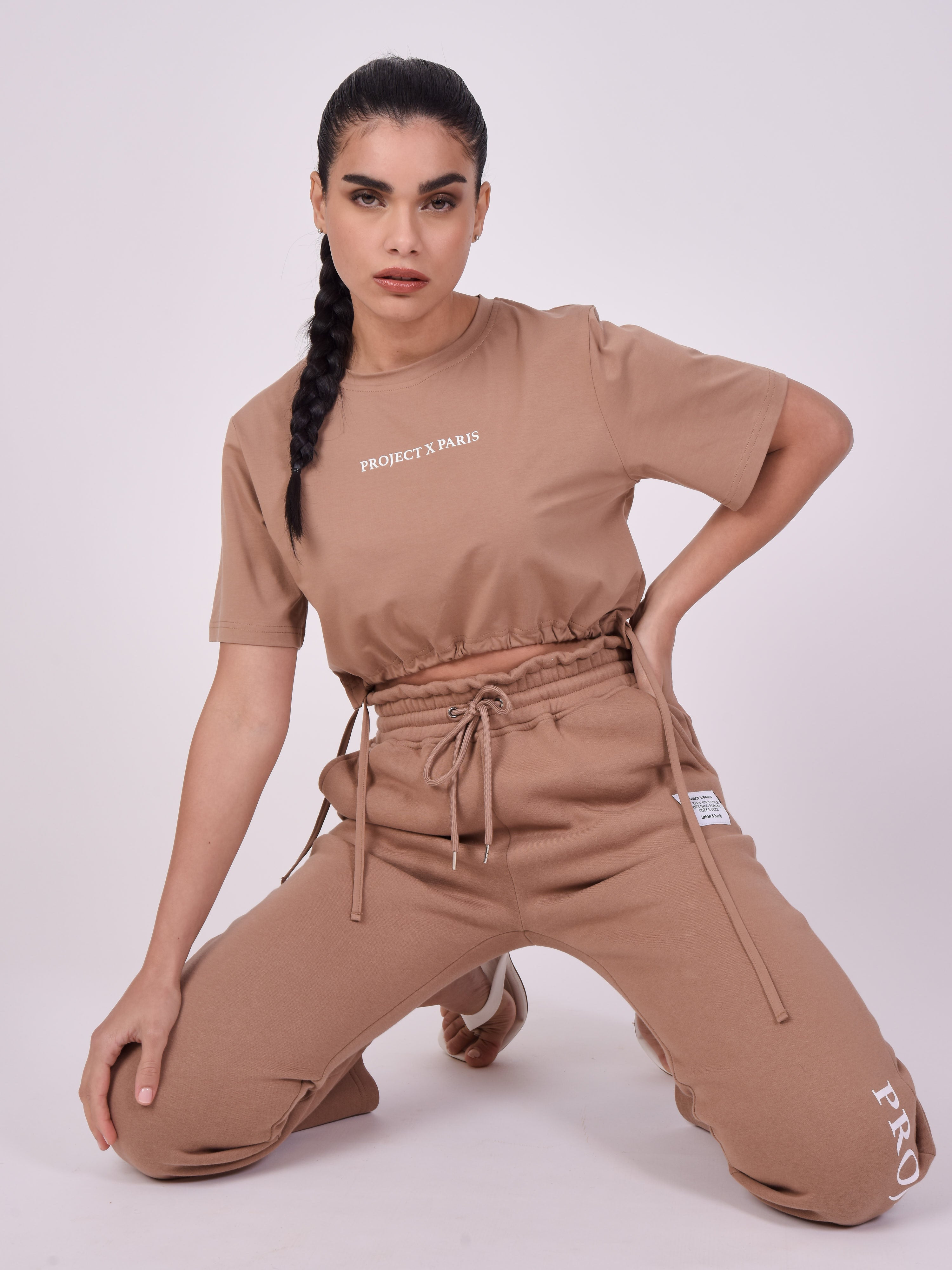 Crop-T-Shirt mit Kordelzug-1