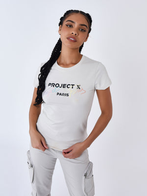 f221119-greige-modelshot