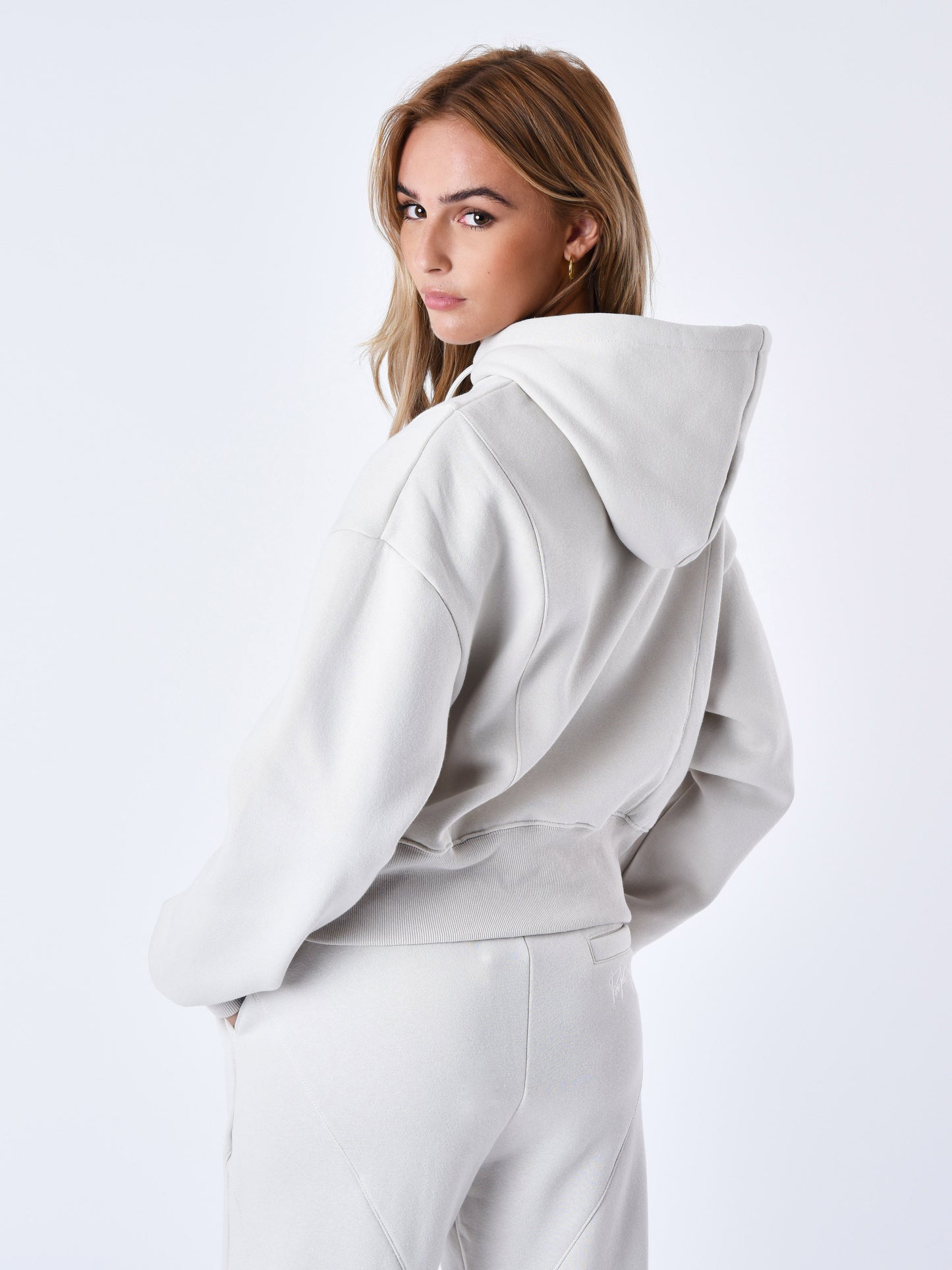 f222127-gris-clair