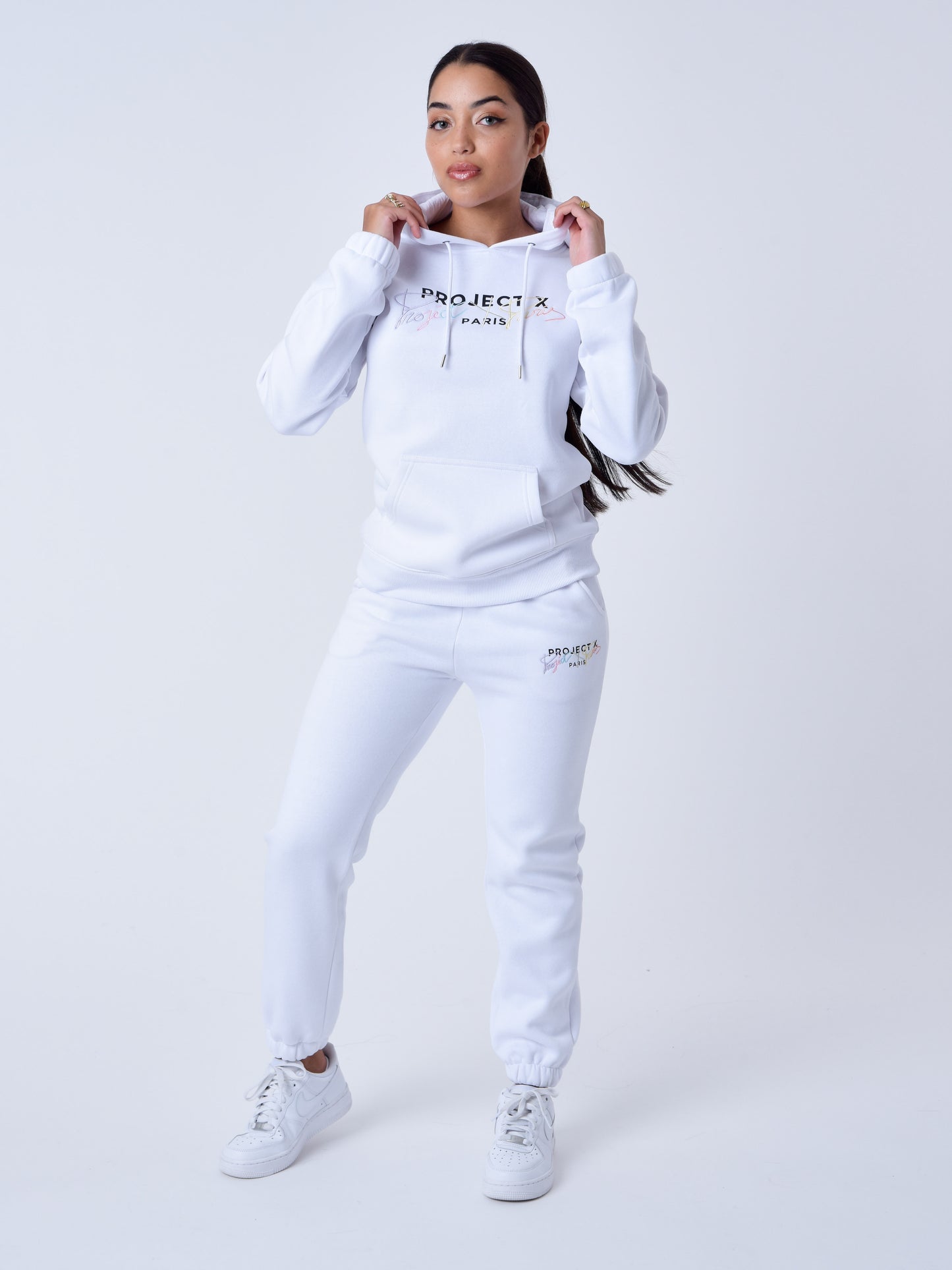 f222128-blanc-modelshot