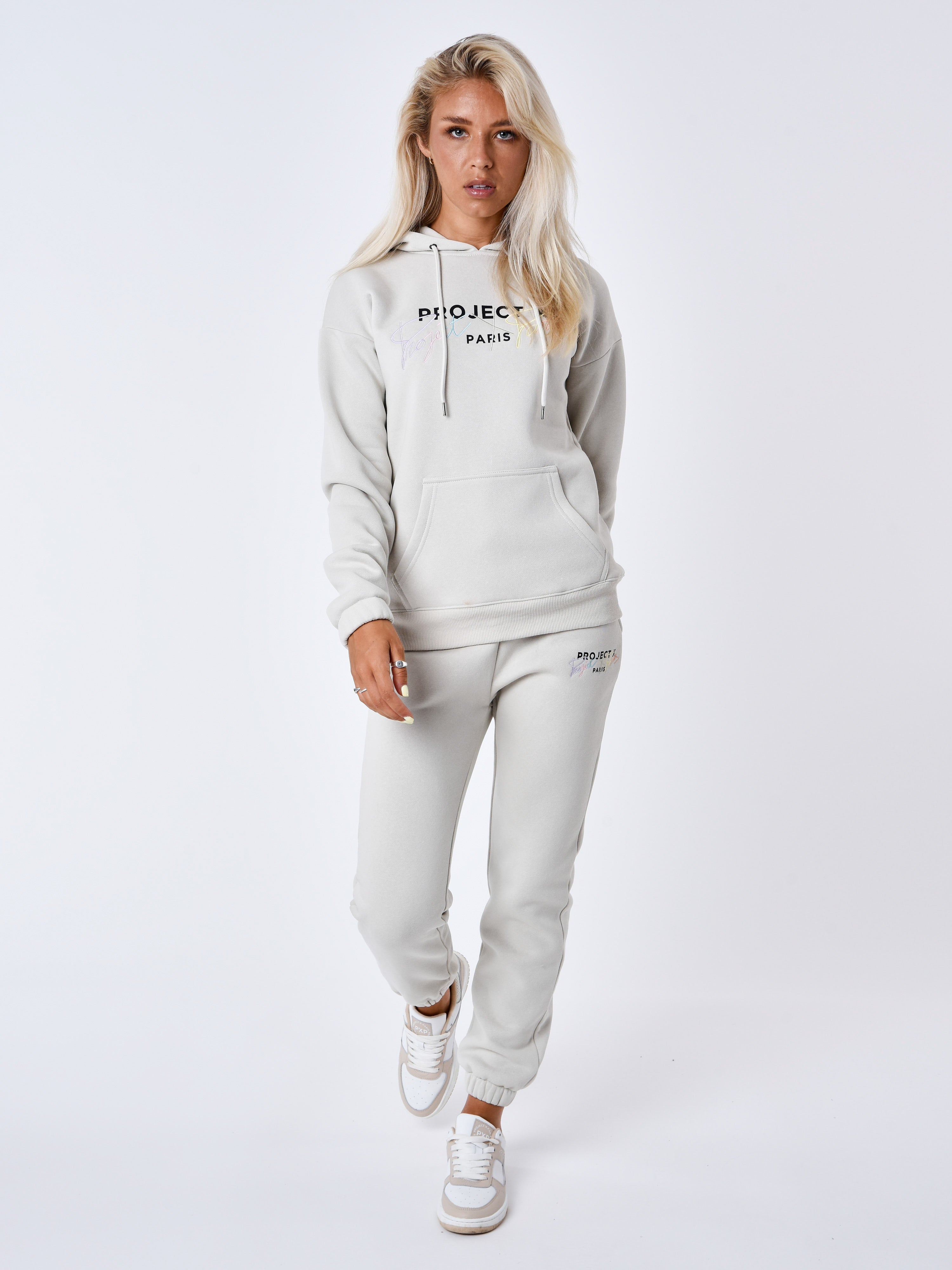 f222128-greige