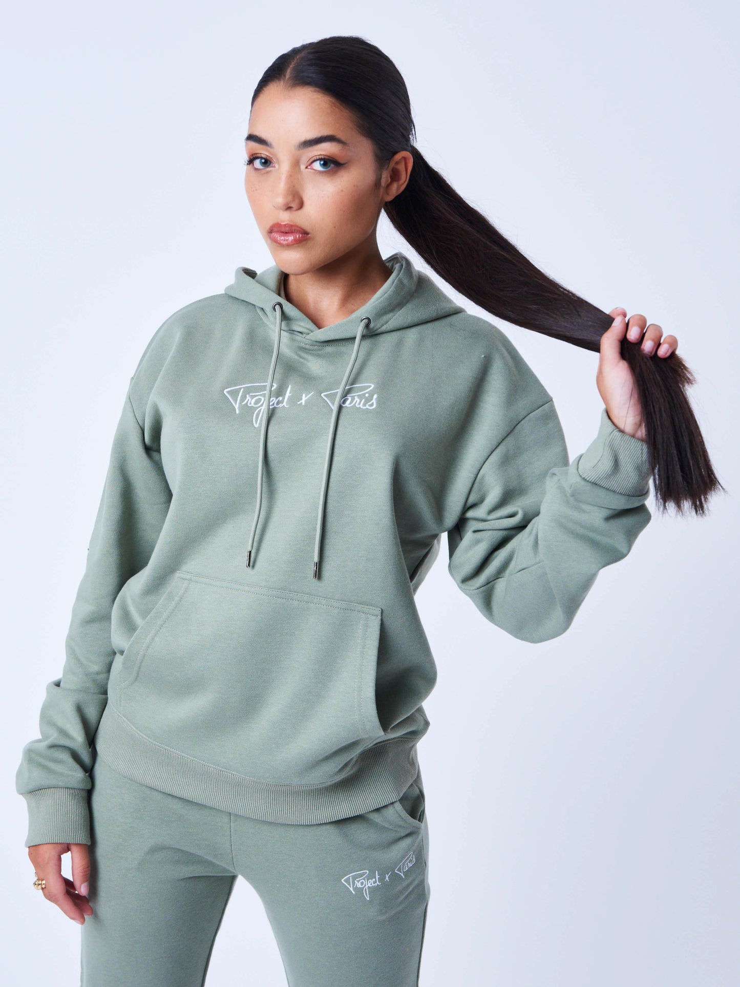 f222138-kaki