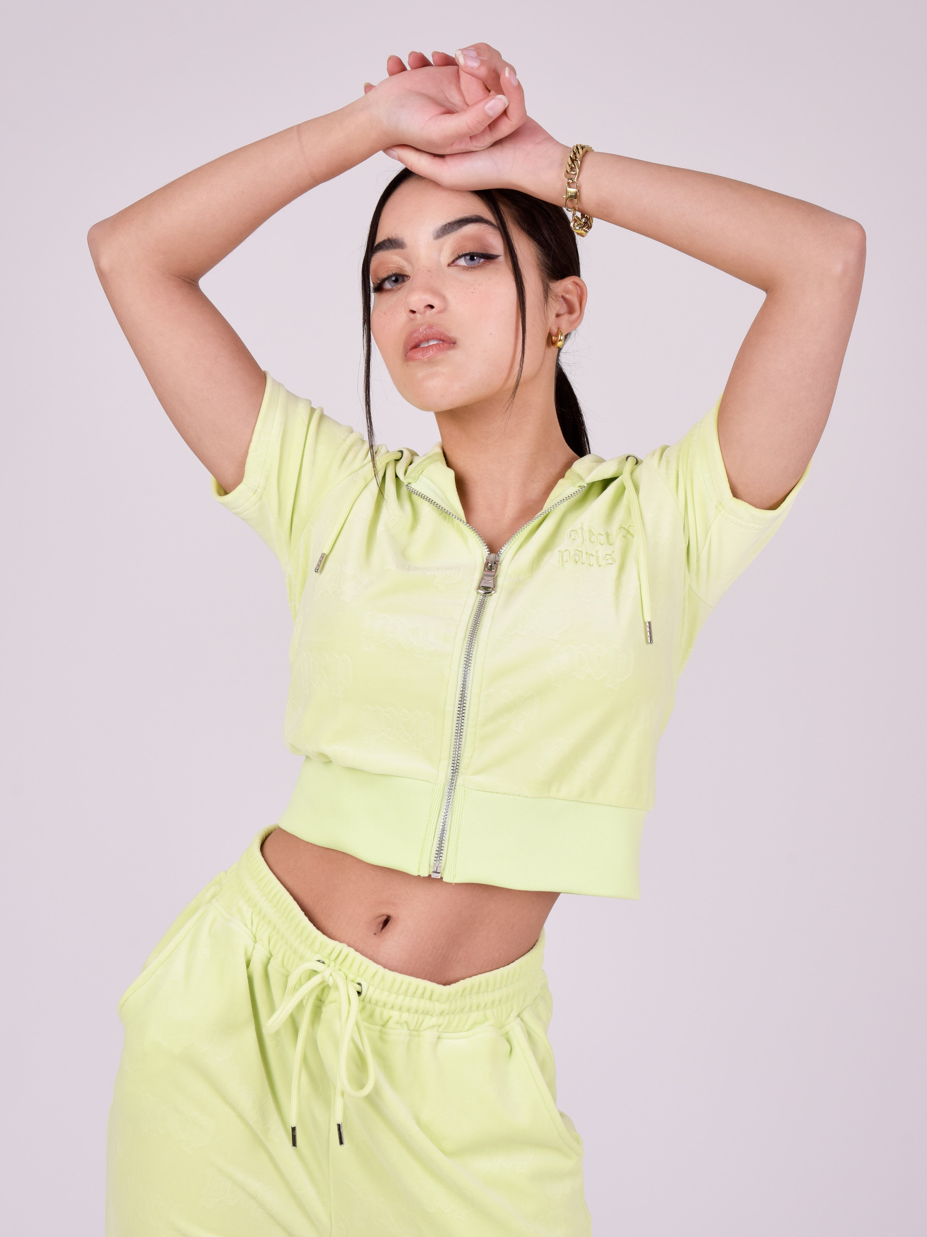 Short-sleeve zip-up velvet vest-3