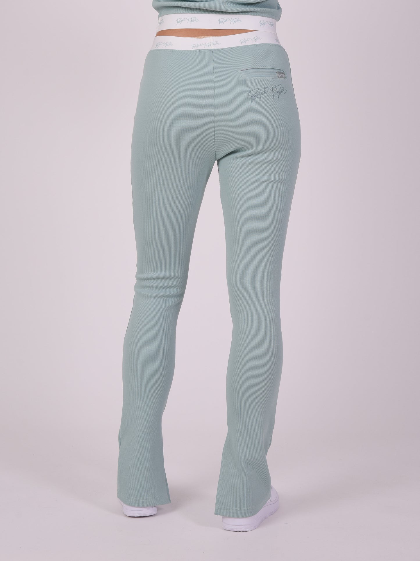 f224125-turquoise