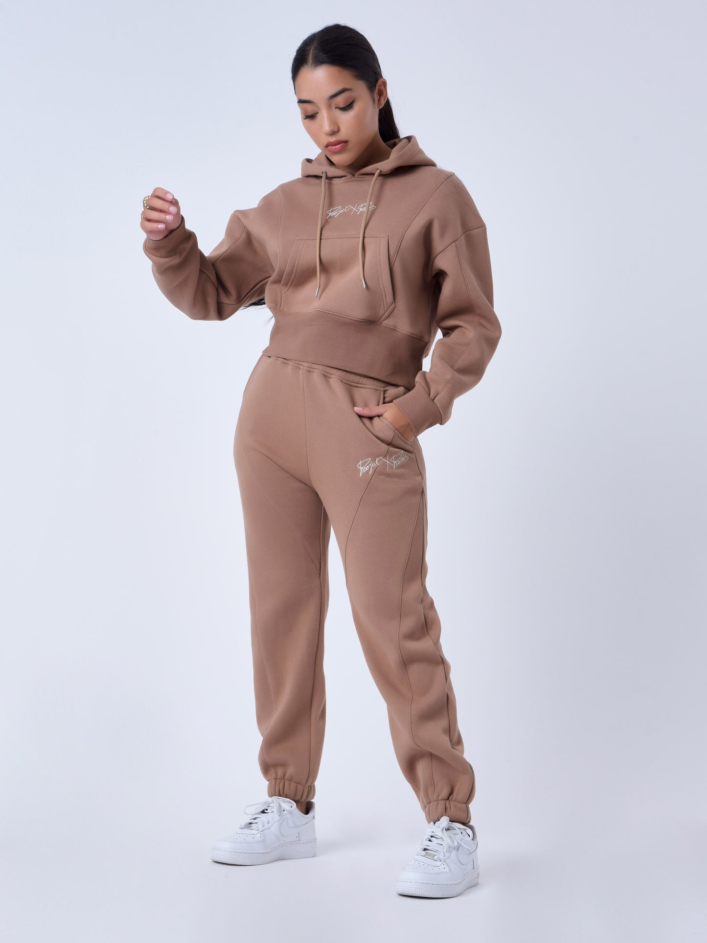 f224127-marron