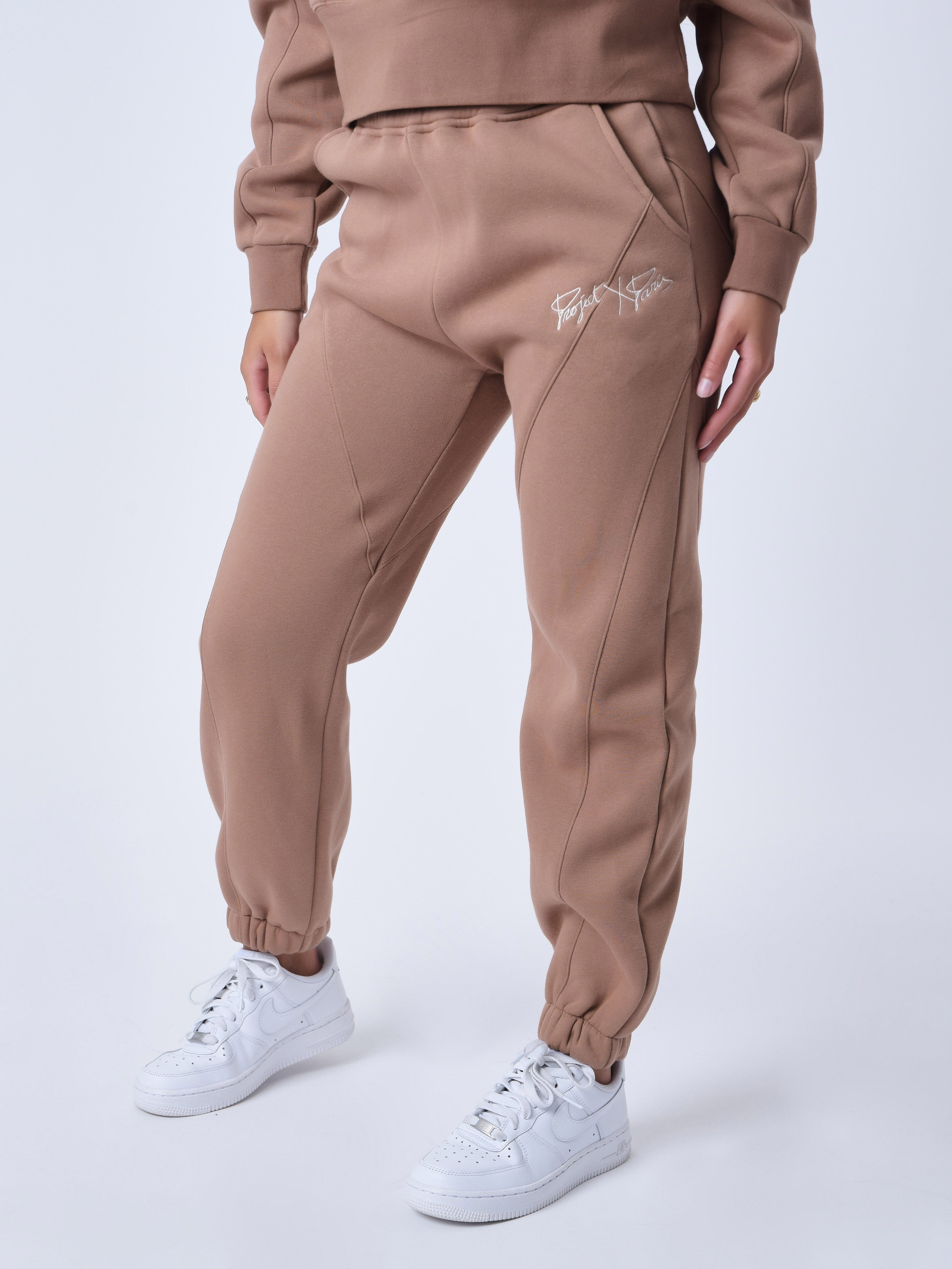 f224127-marron