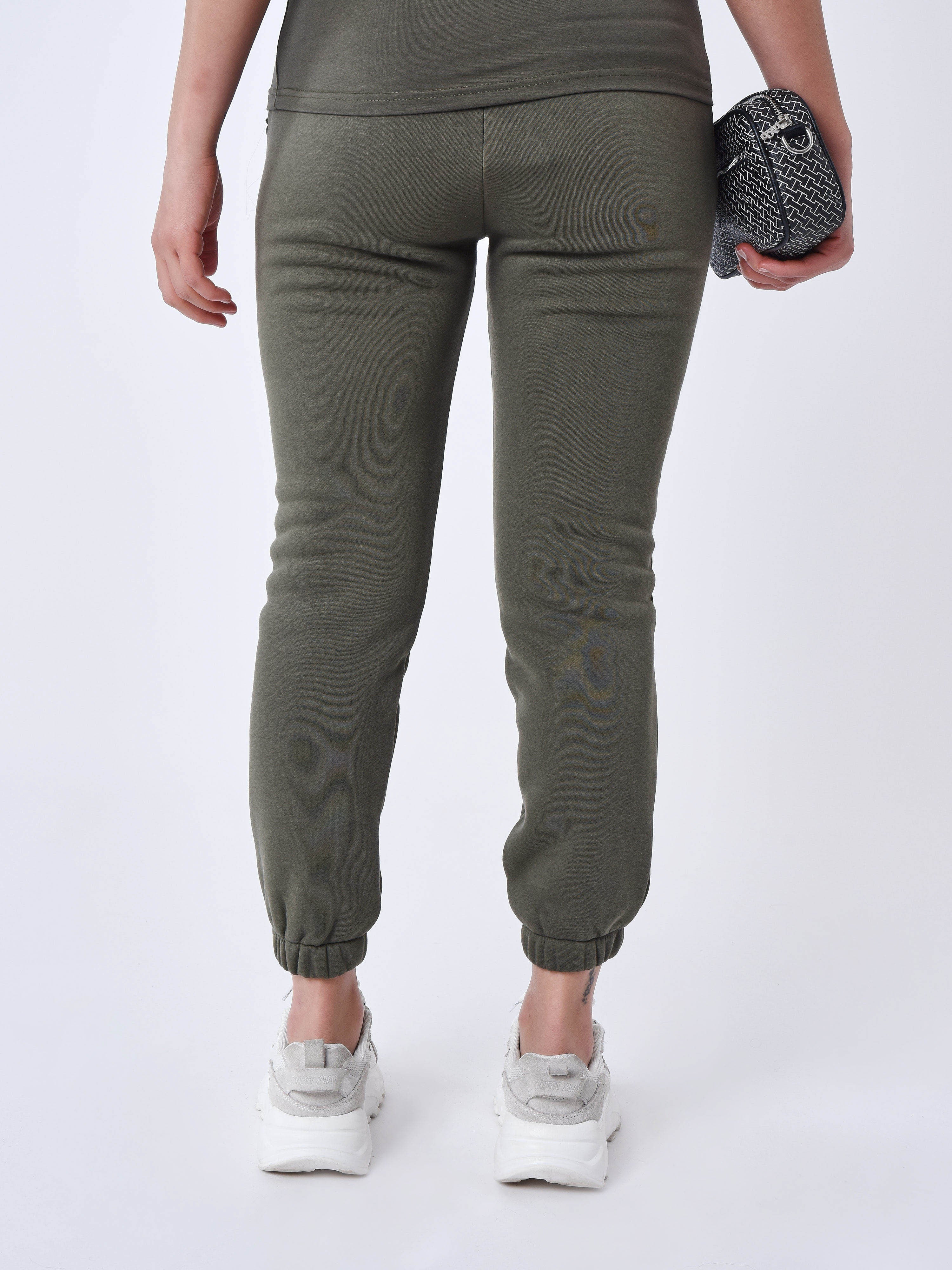 Women's Signature joggers-4