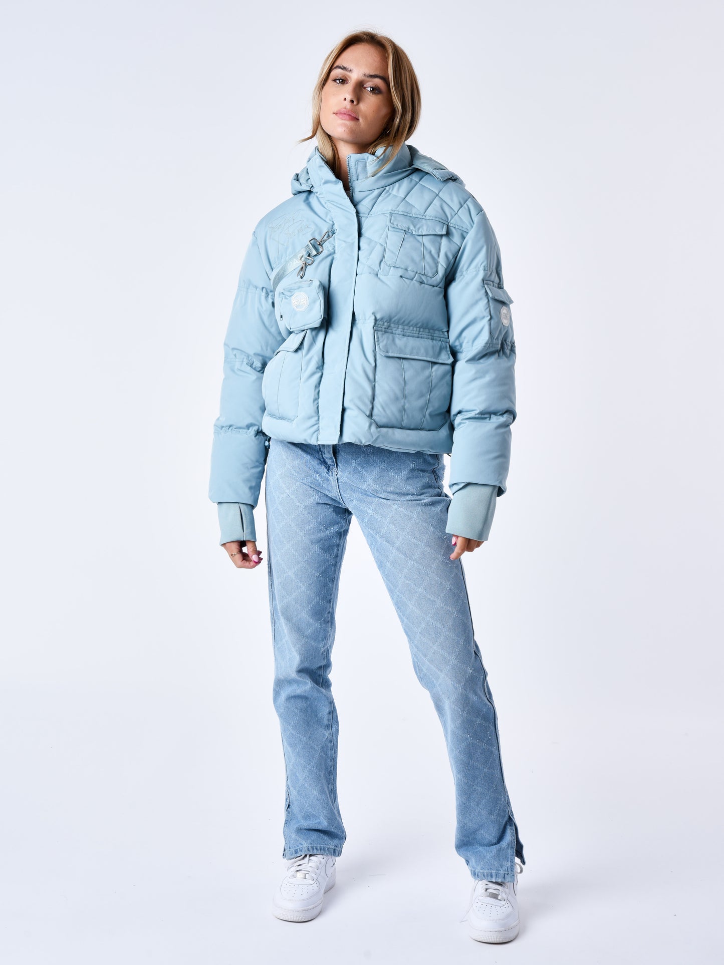 f225009a-bleu-vert-modelshot