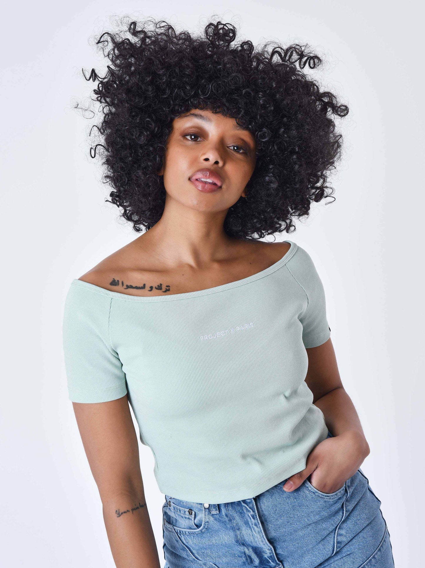 f231004-vert-d-eau-modelshot