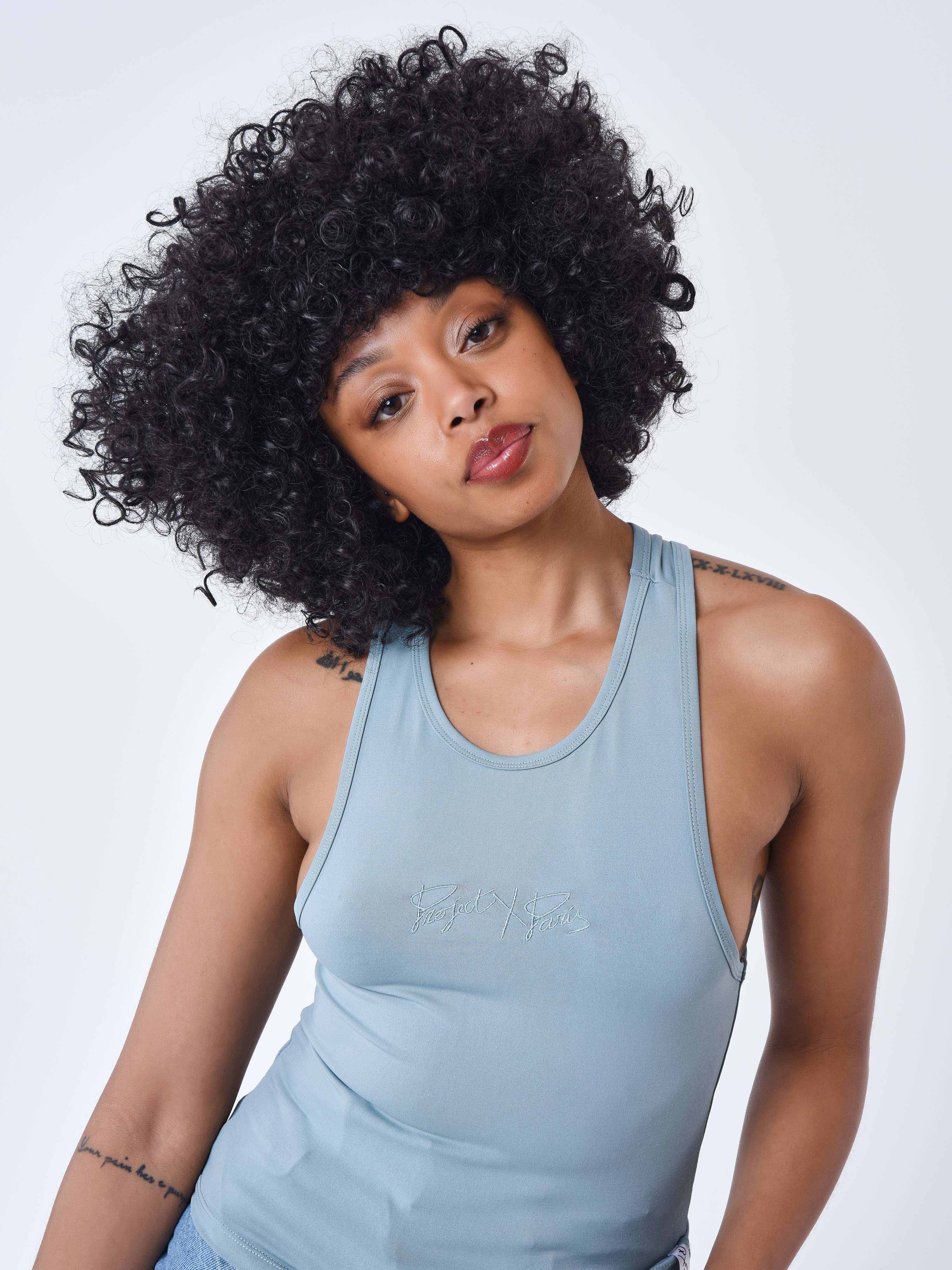 f231005-bleu-vert-modelshot